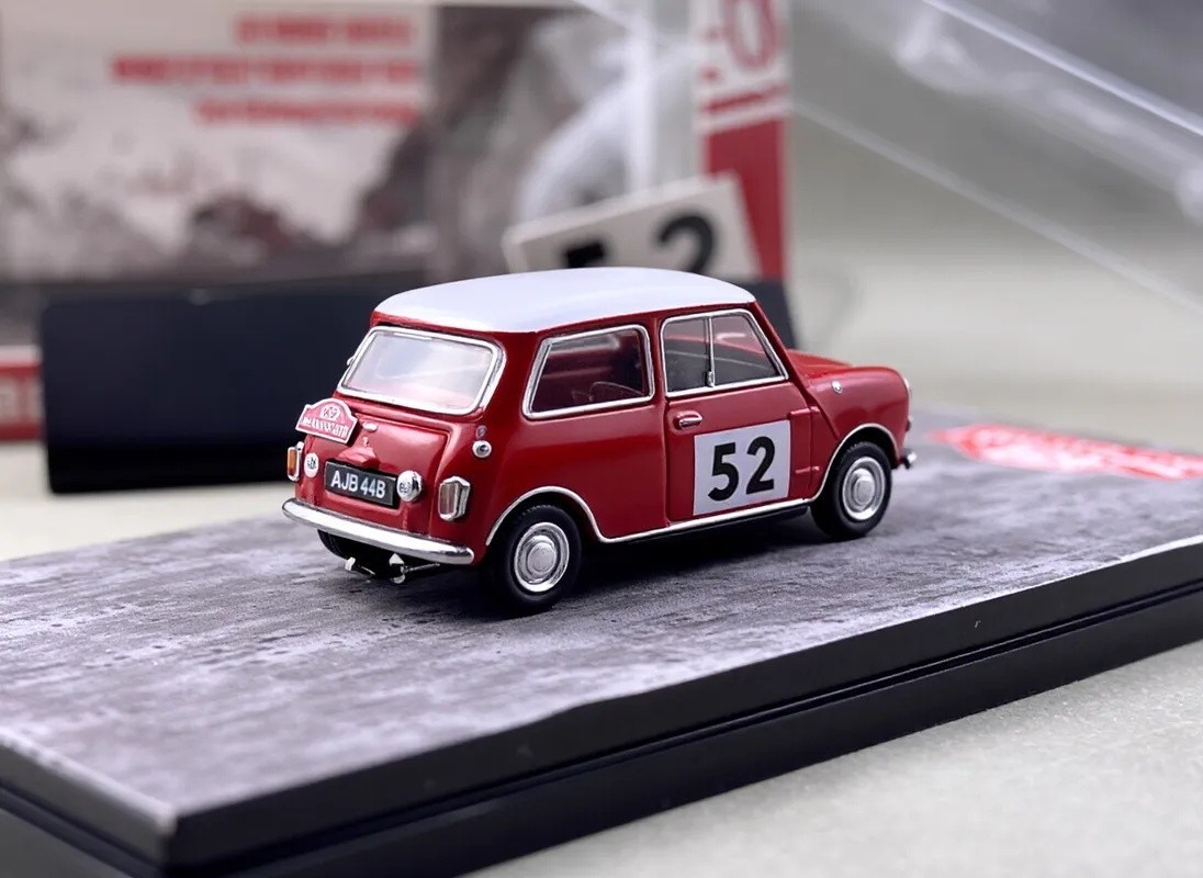 GCD 1:64 Red Mini #52 Morris Cooper S Rallye Sport Model Diecast Metal Car