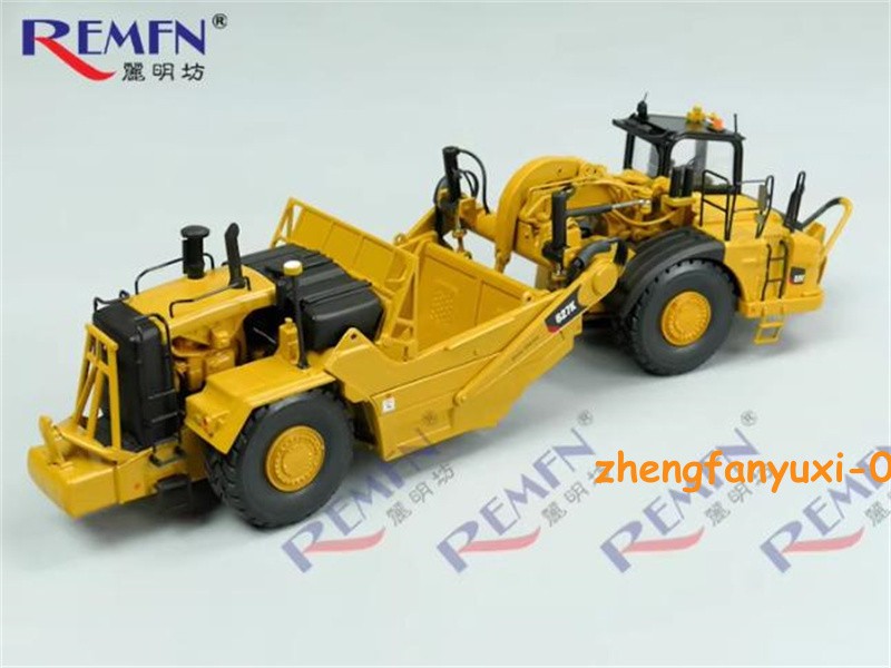 1/50 Caterpillar 627K Wheel Tractor-Scraper Alloy Engineering Vehicle Model Gift