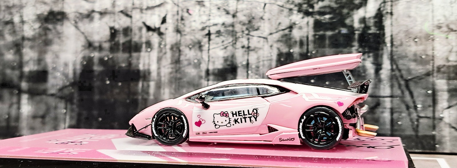 1/64 Lamborghini Huracan LP610 ‼️Second Item 5$ OFF‼️