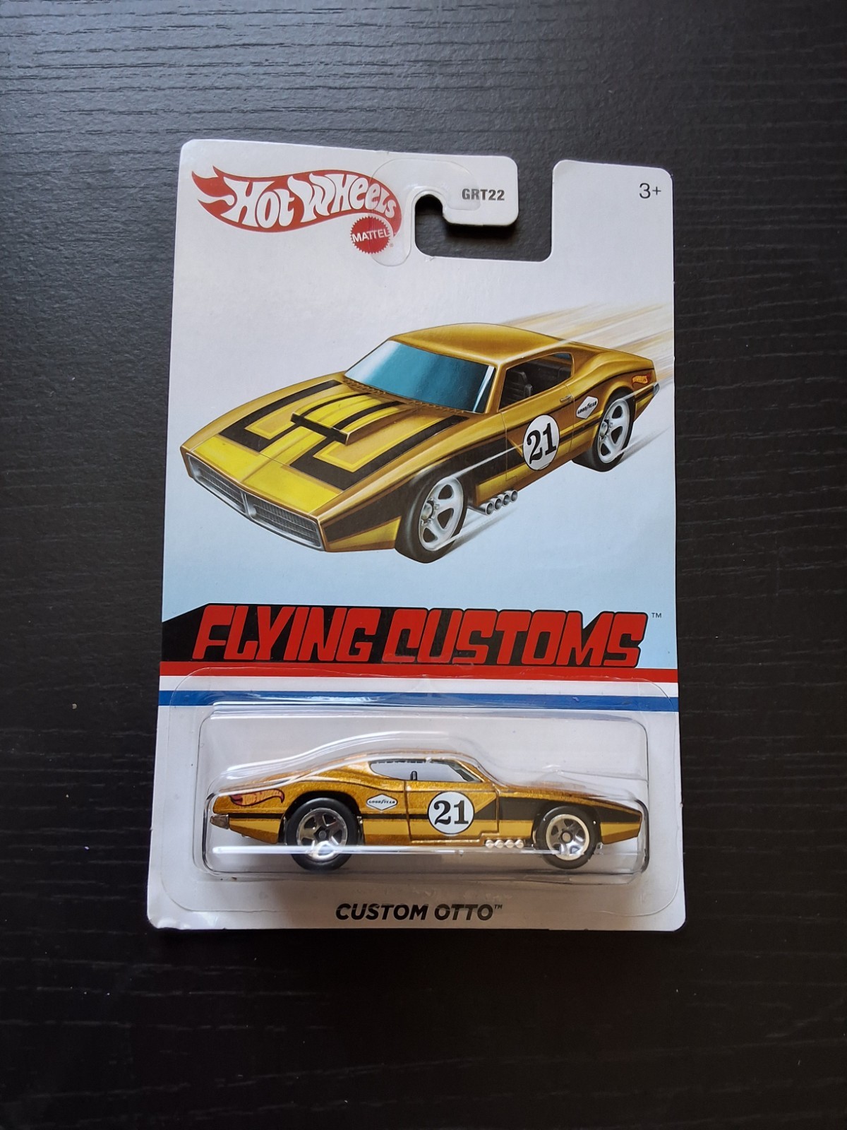 Hot Wheels Flying Customs Custom Otto 1:64 Diecast Car Gold Black Unopened