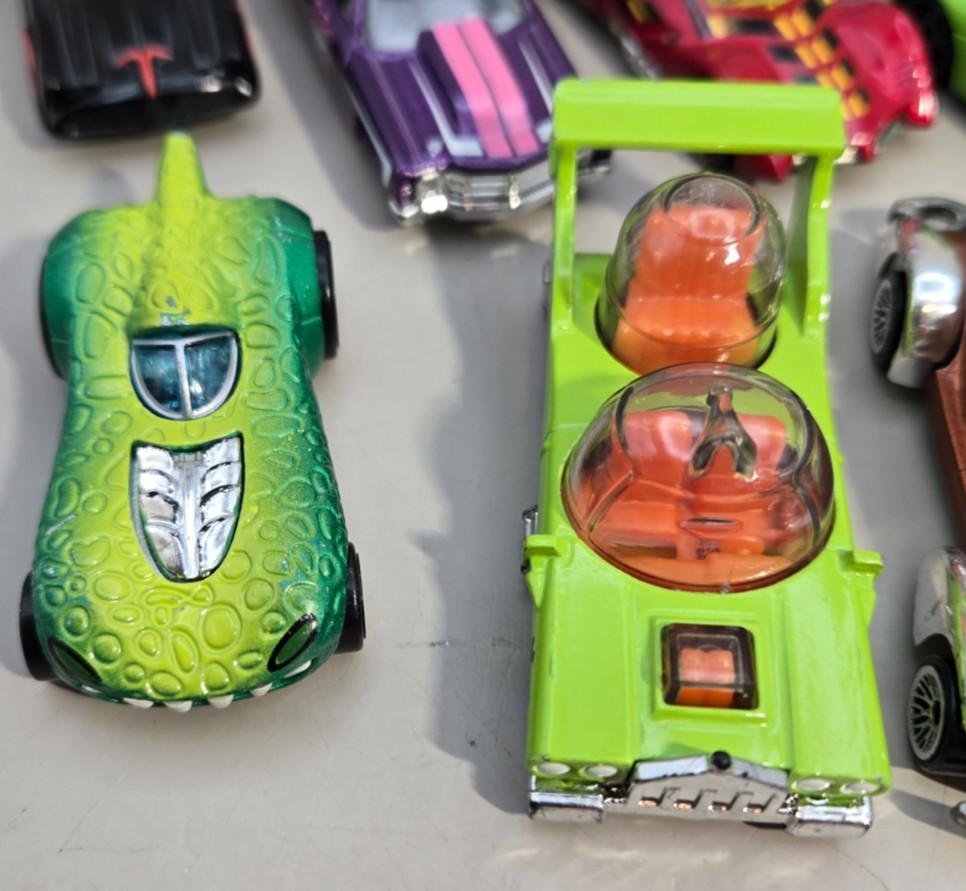 Hot Wheels Lot of 13 Cars Batman, Camaro, Homer, and Various