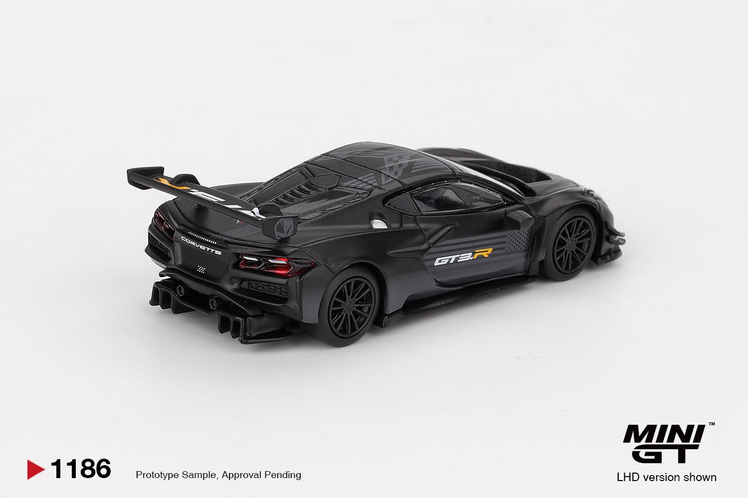 Chevrolet Corvette Z06 GT3.R Road America Test Car Black Mini GT 1:64 Model