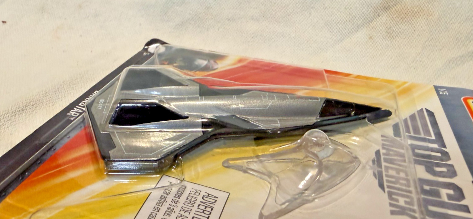 MATCHBOX – SKY BUSTERS – TOP GUN MAVERICK #1/15 – DARKSTAR – BLACK/GRAY