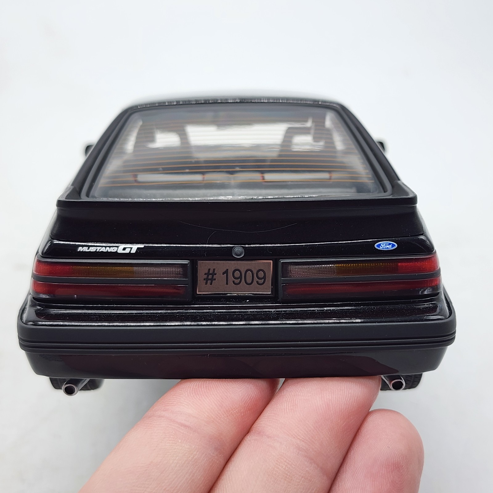 52Z GMP Black 1985 Ford Mustang 5.0 GT 1:18 New Open Box Rare HTF 1909/3000