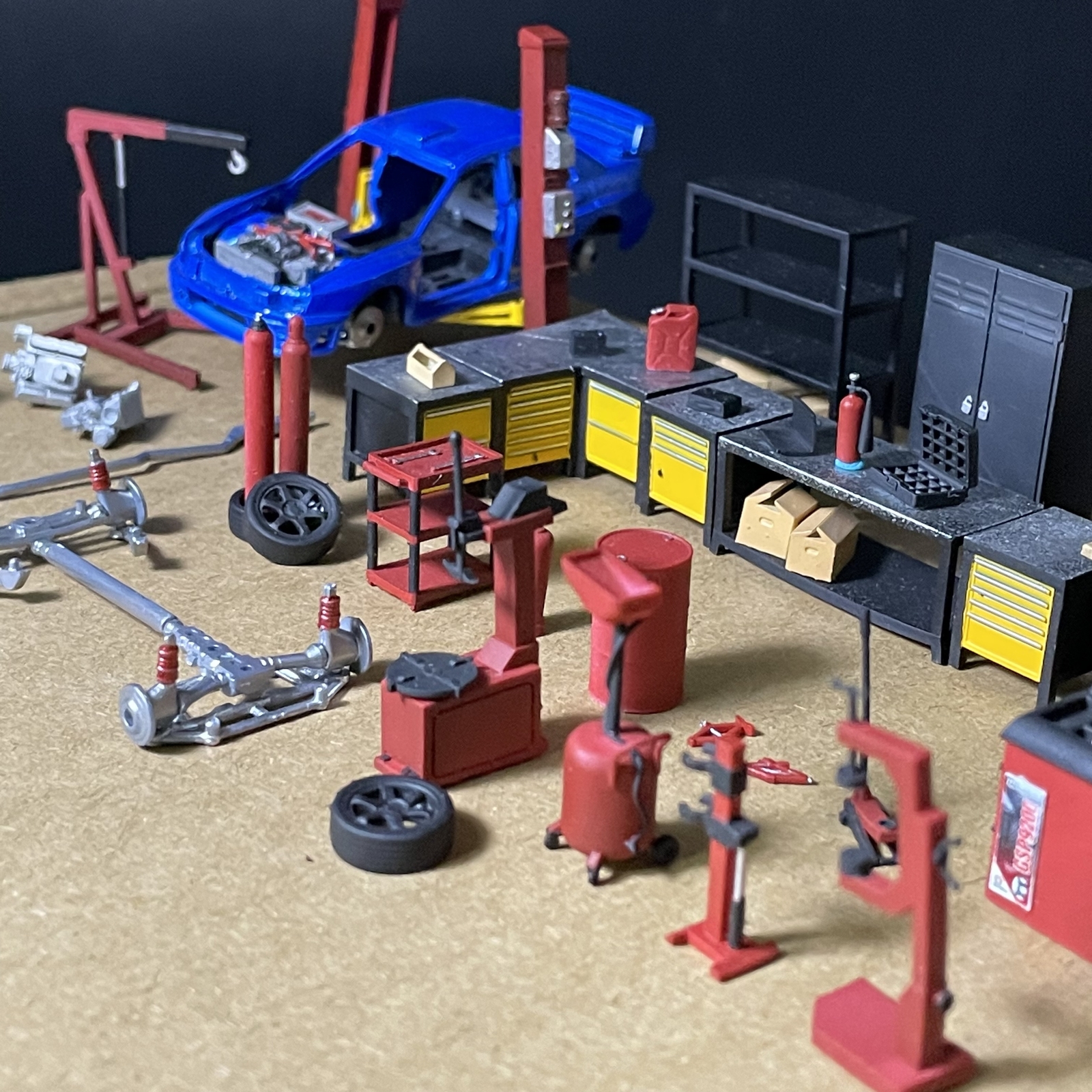 Diorama 1/64 Diecast Car Garage Model Set Repair Workshop Display Accessory Prop