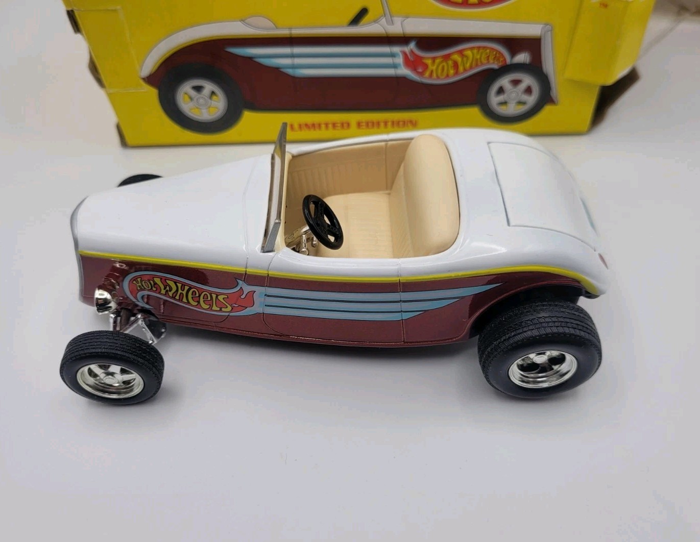 Hot Wheels Limited Edition 1933 Ford Roadster Street Rod