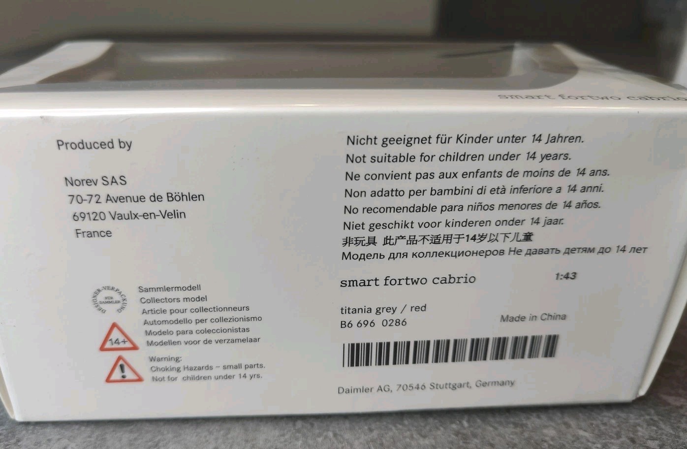Norev Smart Fortwo Cabrio titania grey/red 1:43