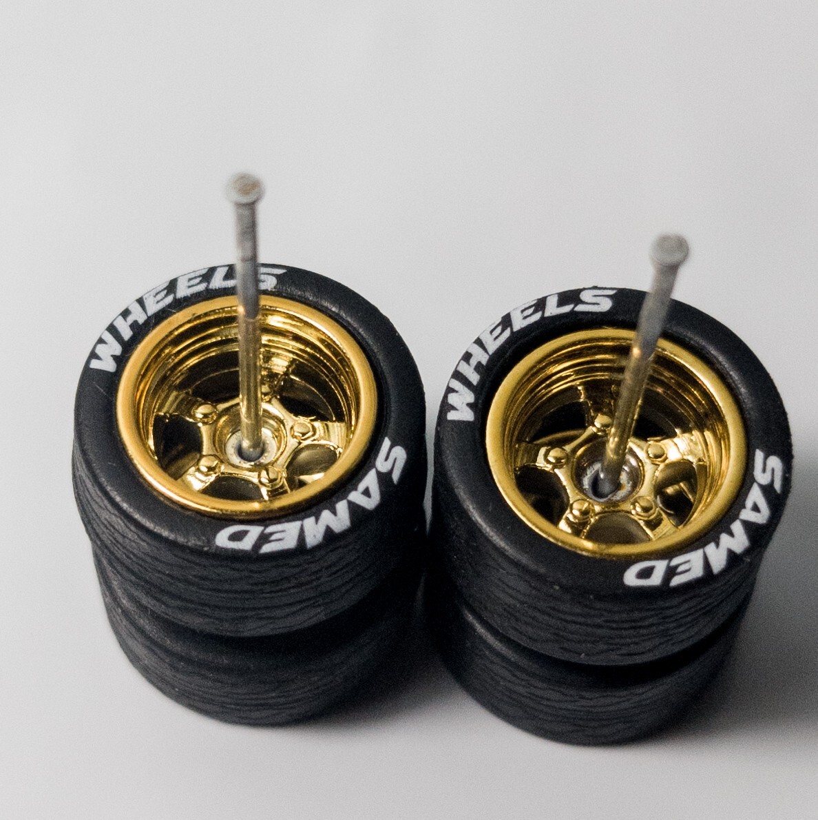 Gold 12mm Lettered 5 spoke wheels – 12/12mm for Hot Wheels