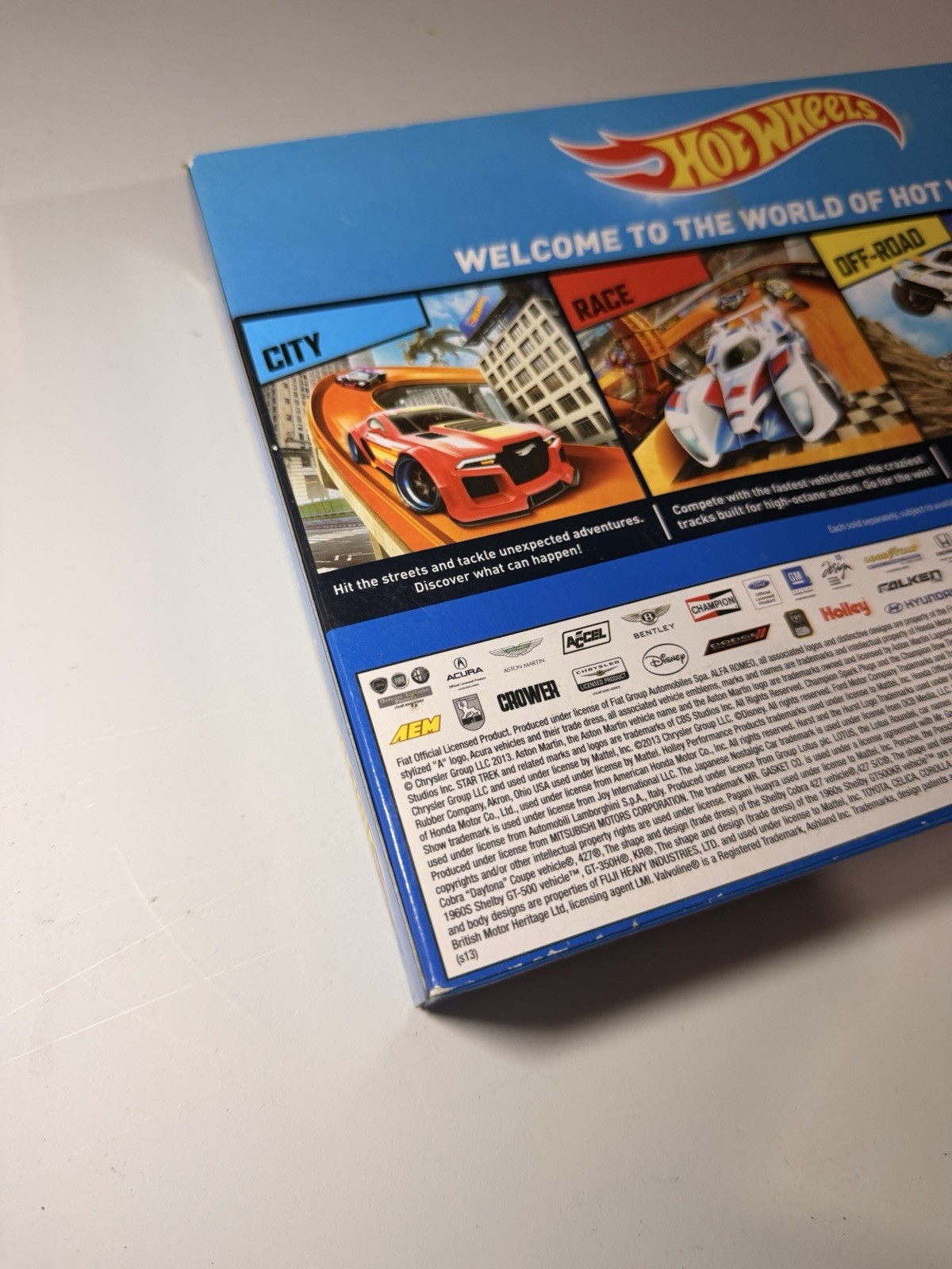 Sealed Hot Wheels 2014 Gift Pack G37, 911 GT3, 64 Impala Exclusive.