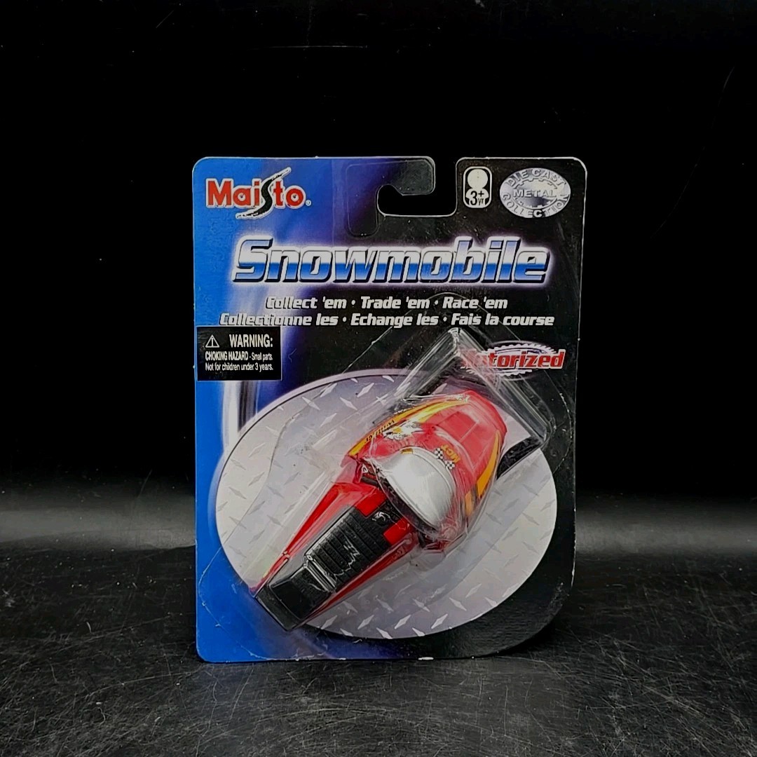 Maisto Snow Mobile 25080 Motorized Die Cast and Plastic Sport Team NEW