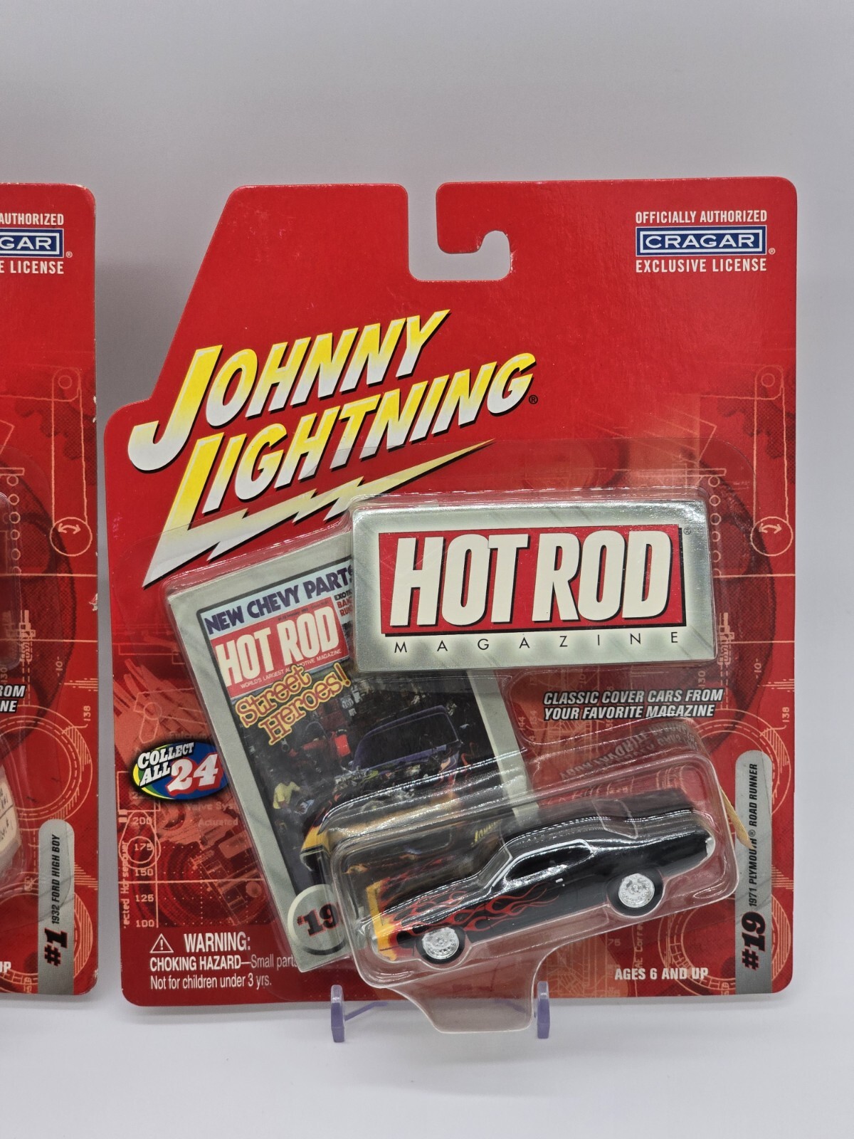 Johnny Lightning – Hot Rod Series – 2 Car Lot – Ford High Boy & Plymouth