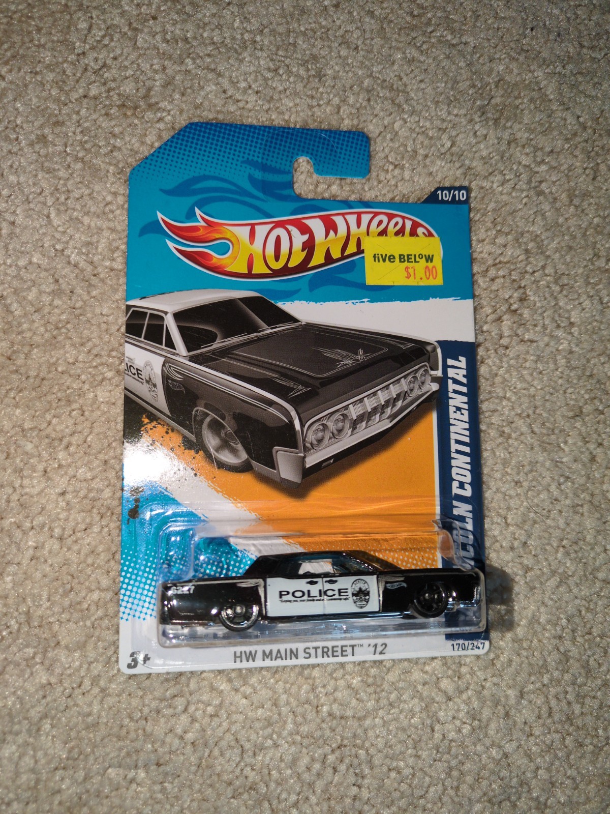 Hotwheels HW Main Street 2012 Licoln Continental Police Car