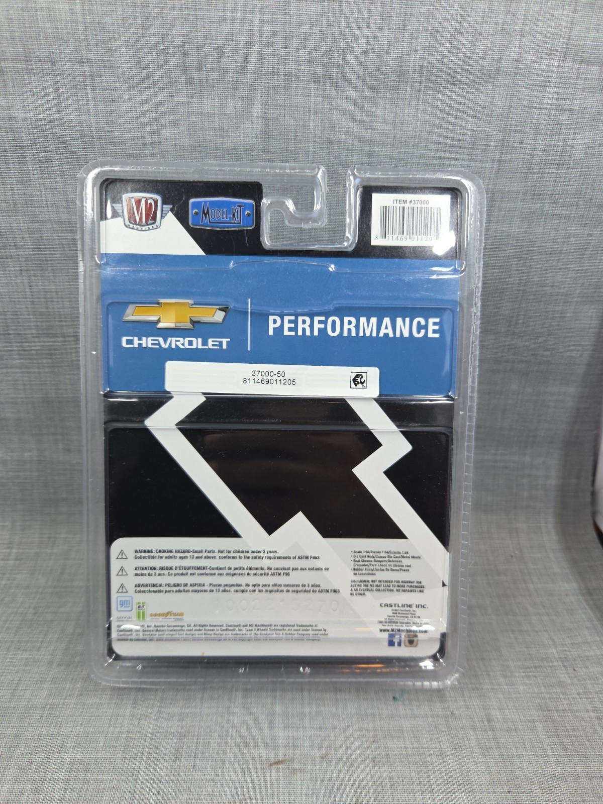 M2 Machines 1979 Chevrolet Scottsdale R50 22-24 Brand New