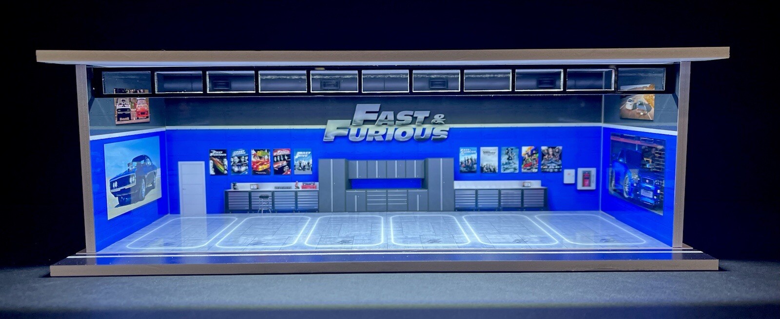 F&F Hot WheelZ Garage Theme 1:64 Model Garage Diorama LED Lighting! FAST SHIP