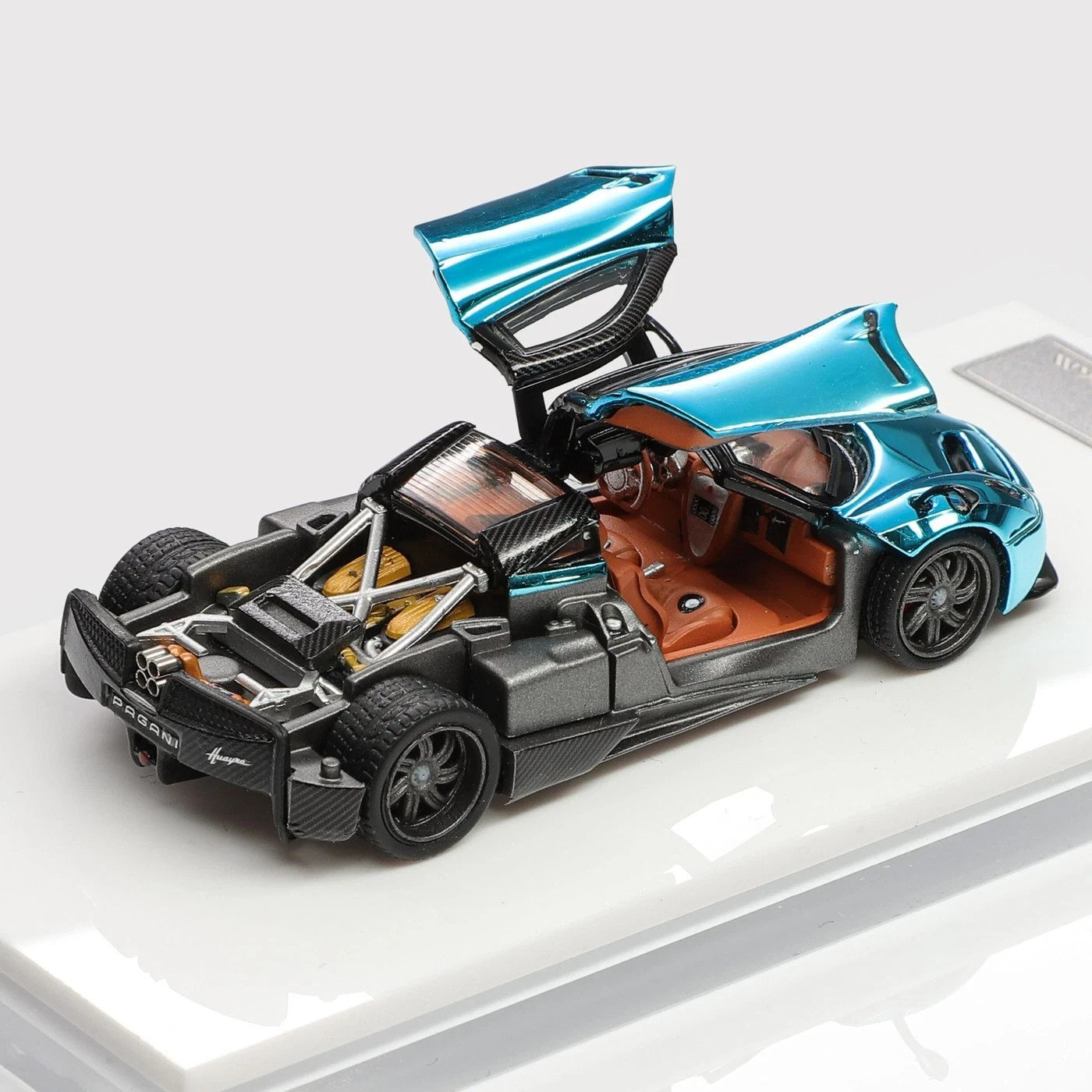 PAGANI HUAYRA 2014 DOORS OPEN REAR COMES OFF CHROME BLUE 1/64 DIECAST CAR BY HKM