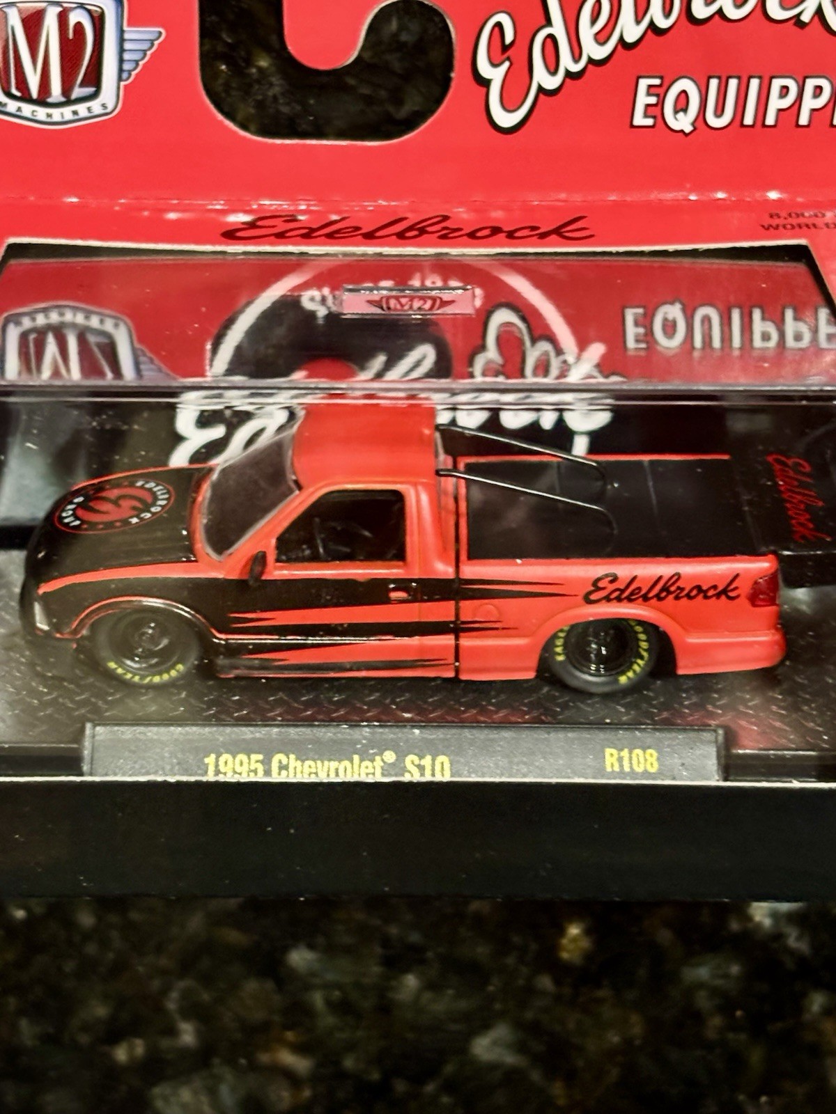 M2 Machines Auto-Thentics R108 Set Of 6 In Sleeve. New. Chevy Squarebodies 2026