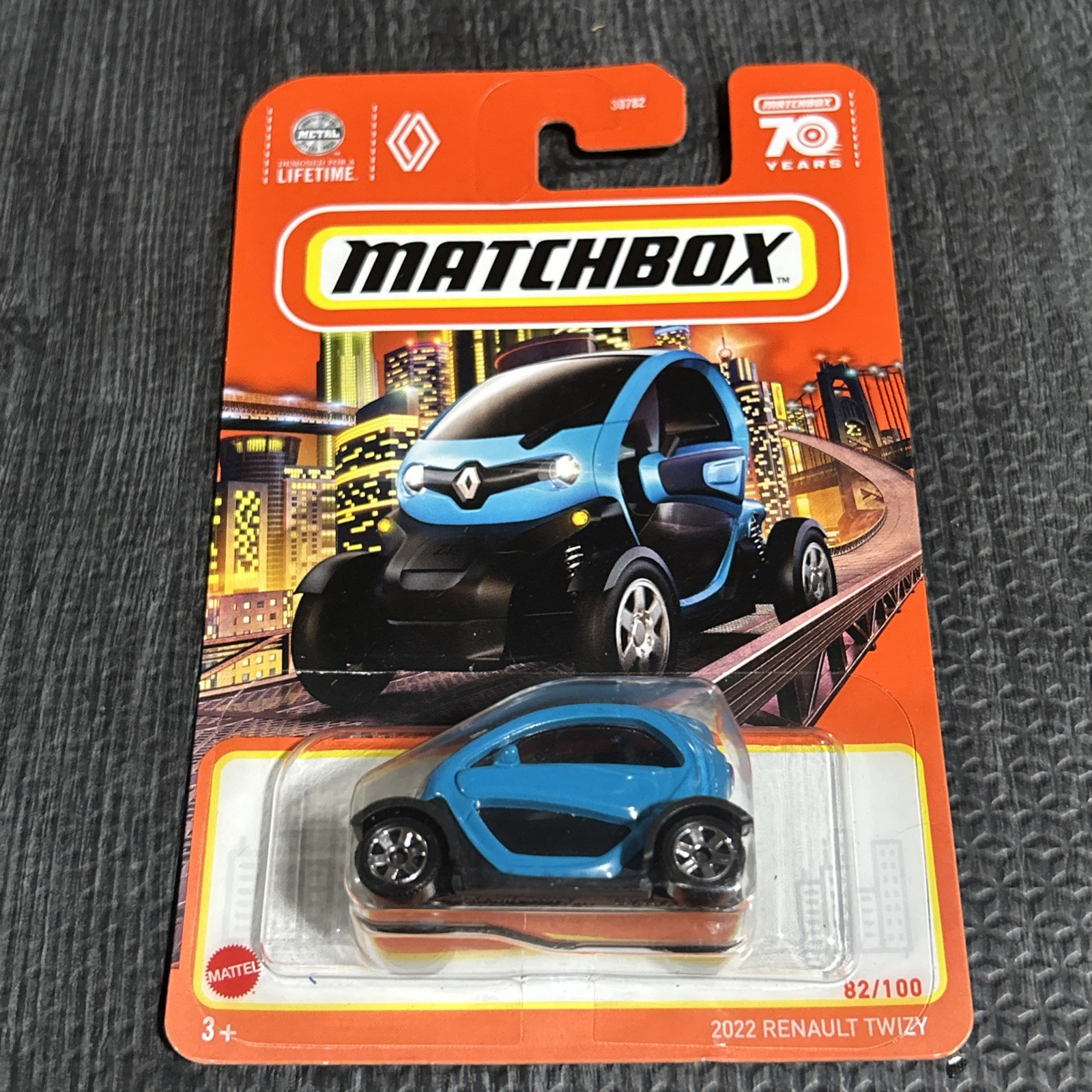 Matchbox Lot Of 10 Basic Mainlines- Chevy, BMW, Ford, Volkswagen, Nissan, Mazda