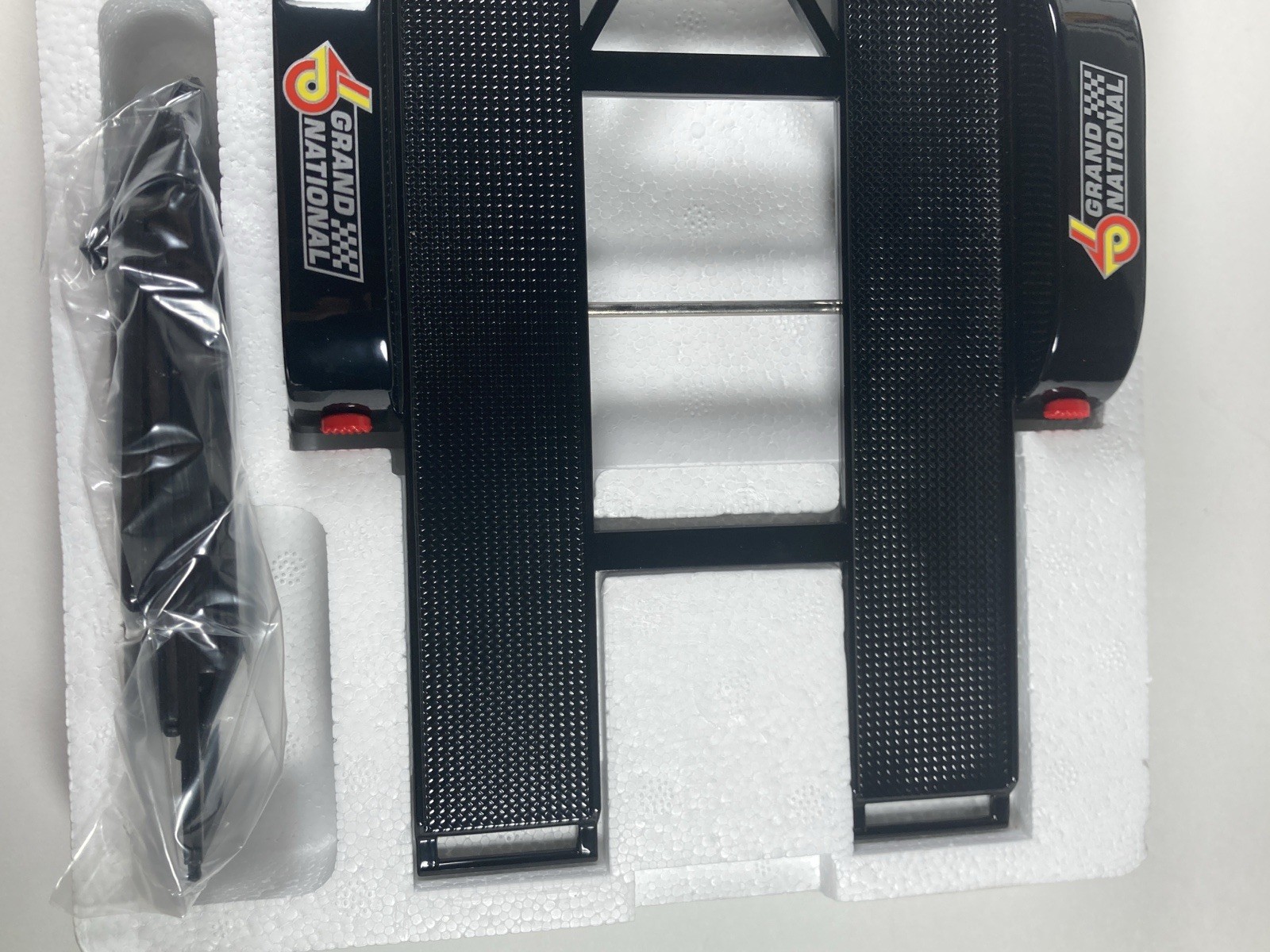 GMP 1/18 BUICK GRAND NATIONAL OPEN TRAILER w/DRAG WHEEL AND TIRE SET 2604 NIB