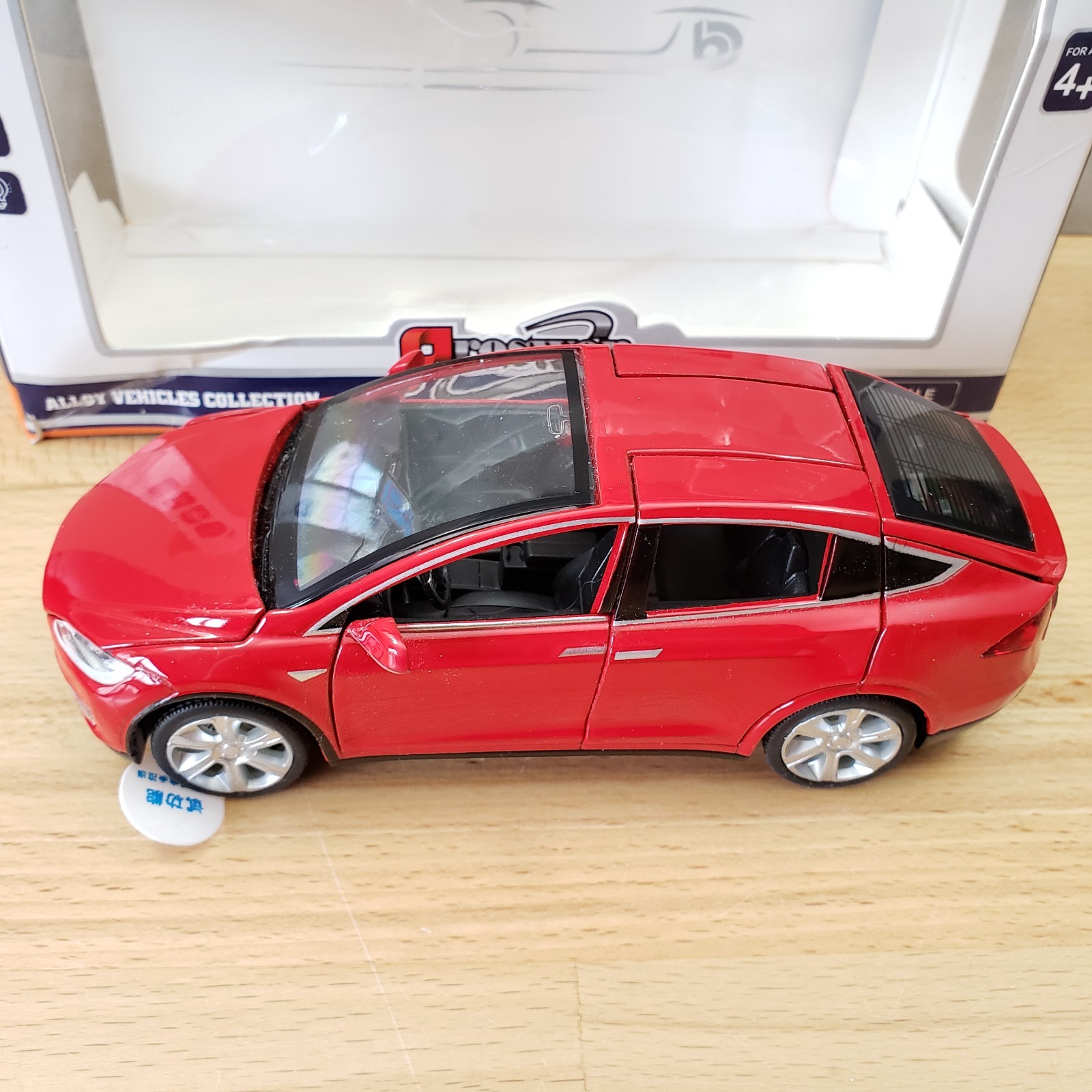 Proswon 2016-2017 Tesla Model X 90D Diecast 1:32 Working Lights & Sound