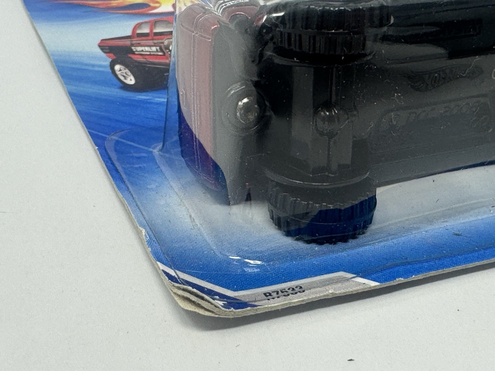 Hot Wheels 2010 Performance Lifted Superlift Red Dodge Ram 1500 #108 A5