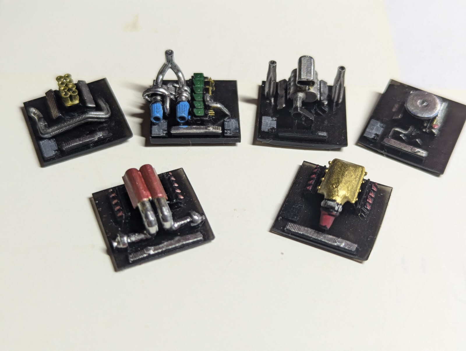 1/64 Scale Custom 3D printed engines for M2 square body LOT of 6 (Painted)