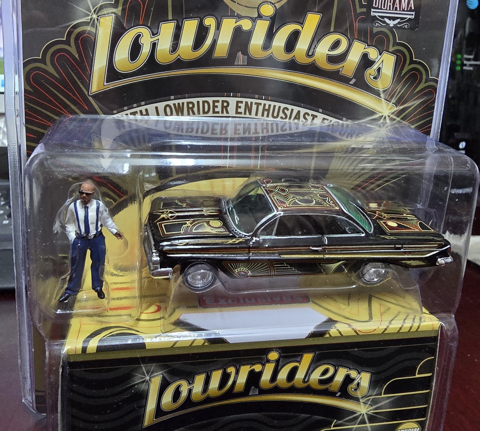 Johnny Lightning Lowriders Mijo Exclusives 1961 Chevy Impala American Diorama