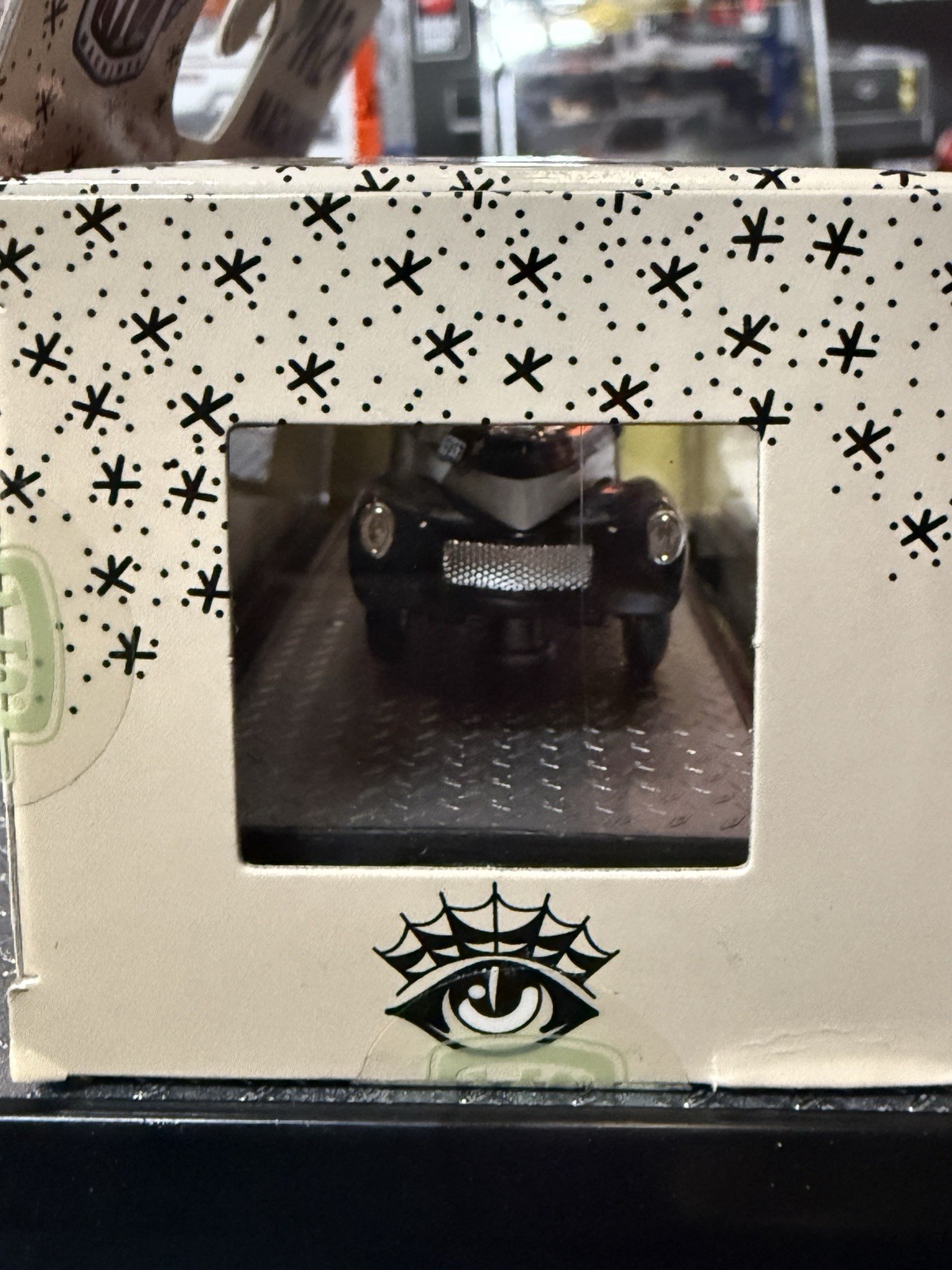 💥M2 Machines Flash & Diecast 1941 Willys Coupe Gasser Tattooing 1:64 💥