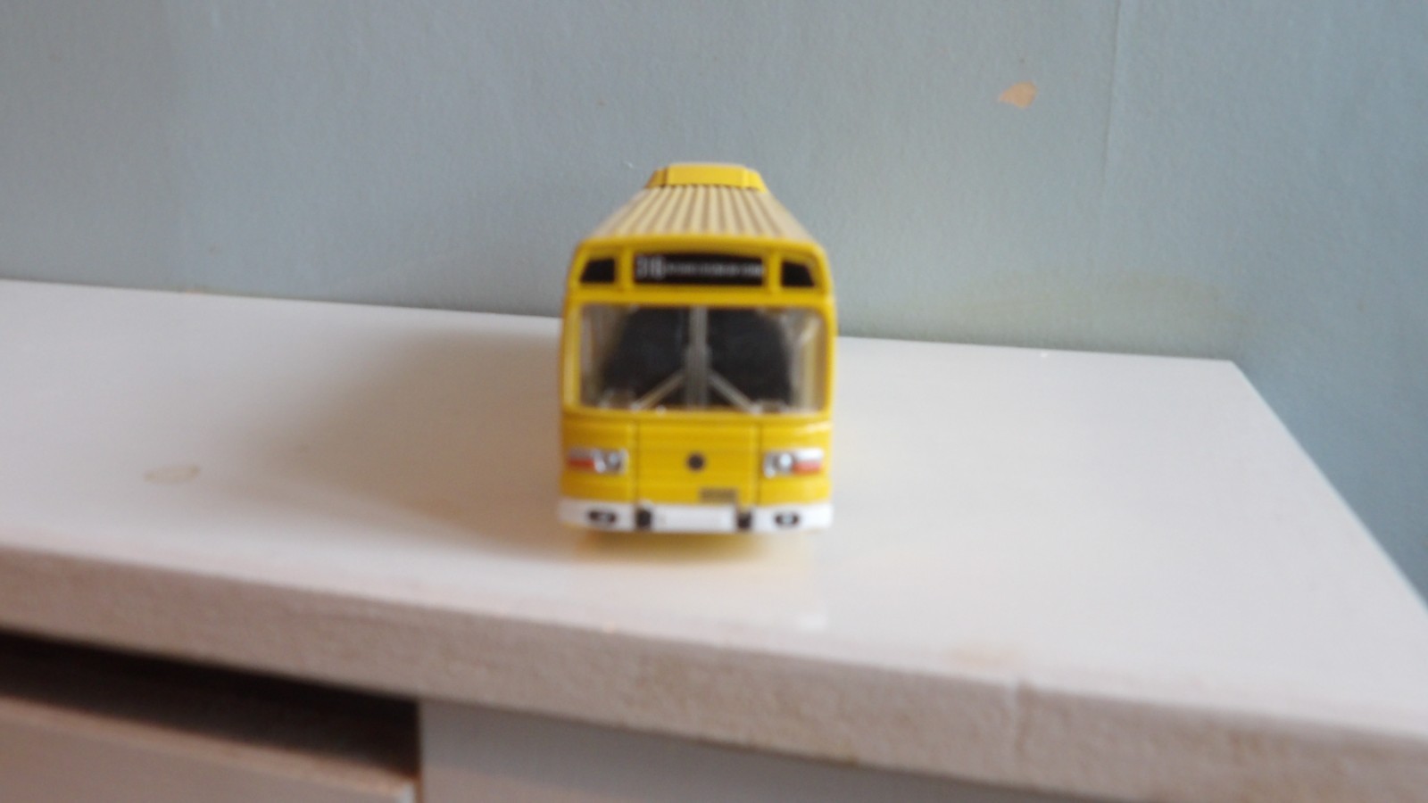 EFE 15103 NORTHERN GENERAL TRANSPORT CO LONG LEYLAND MARK 1 DIECAST 1:76 SCALE.