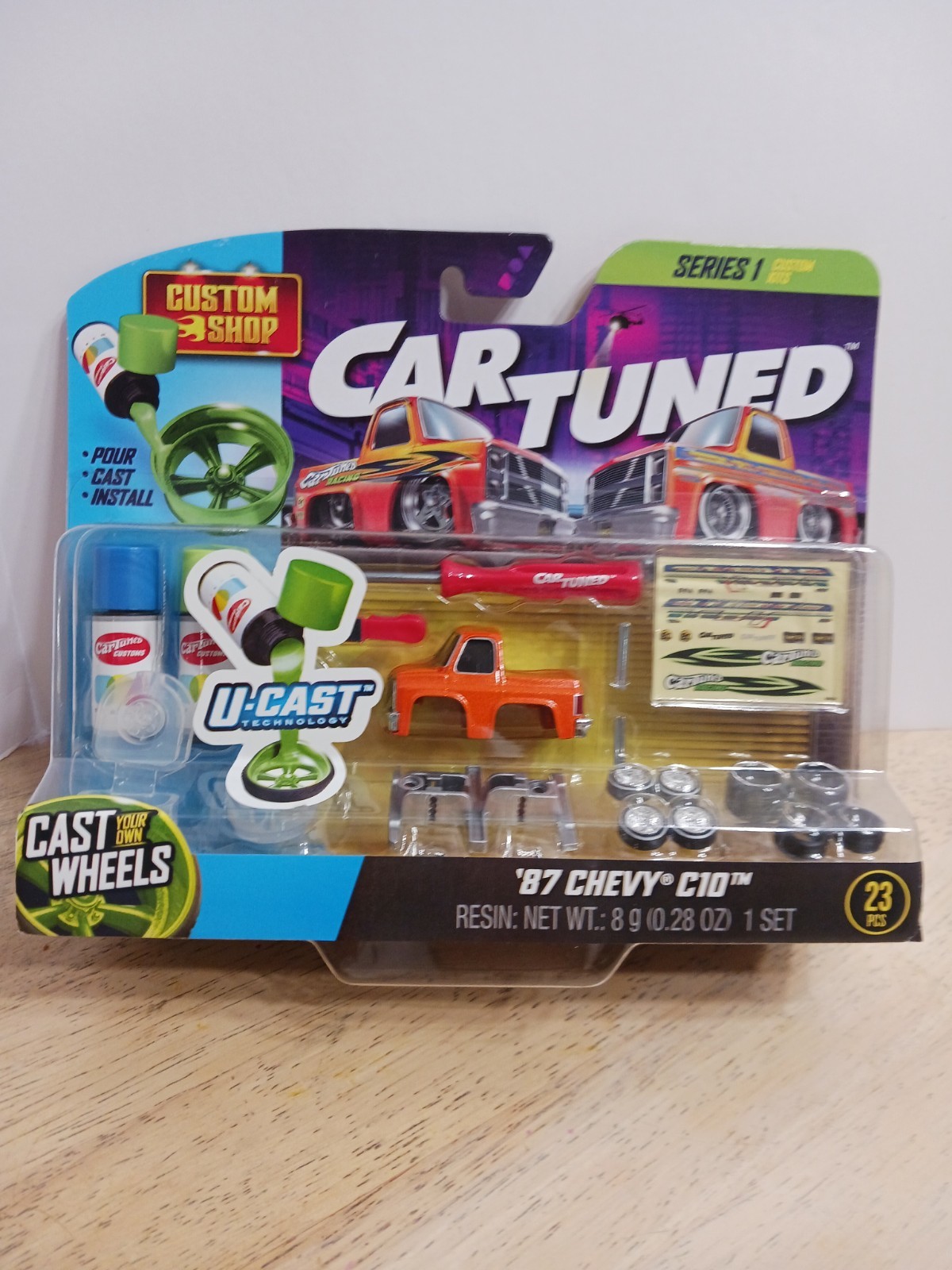 Car Tuned ’87 Chevy C10 Custom Shop-Rigs Car Carrier-3 Pack Series 4-Lot