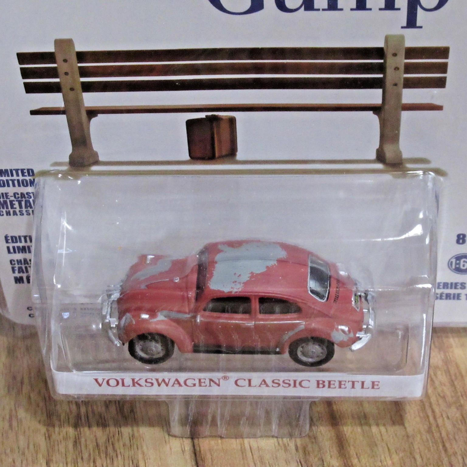 GREENLIGHT 1/64 HOLLYWOOD VOLKSWAGEN CLASSIC BEETLE FORREST GUMP SERIES 12