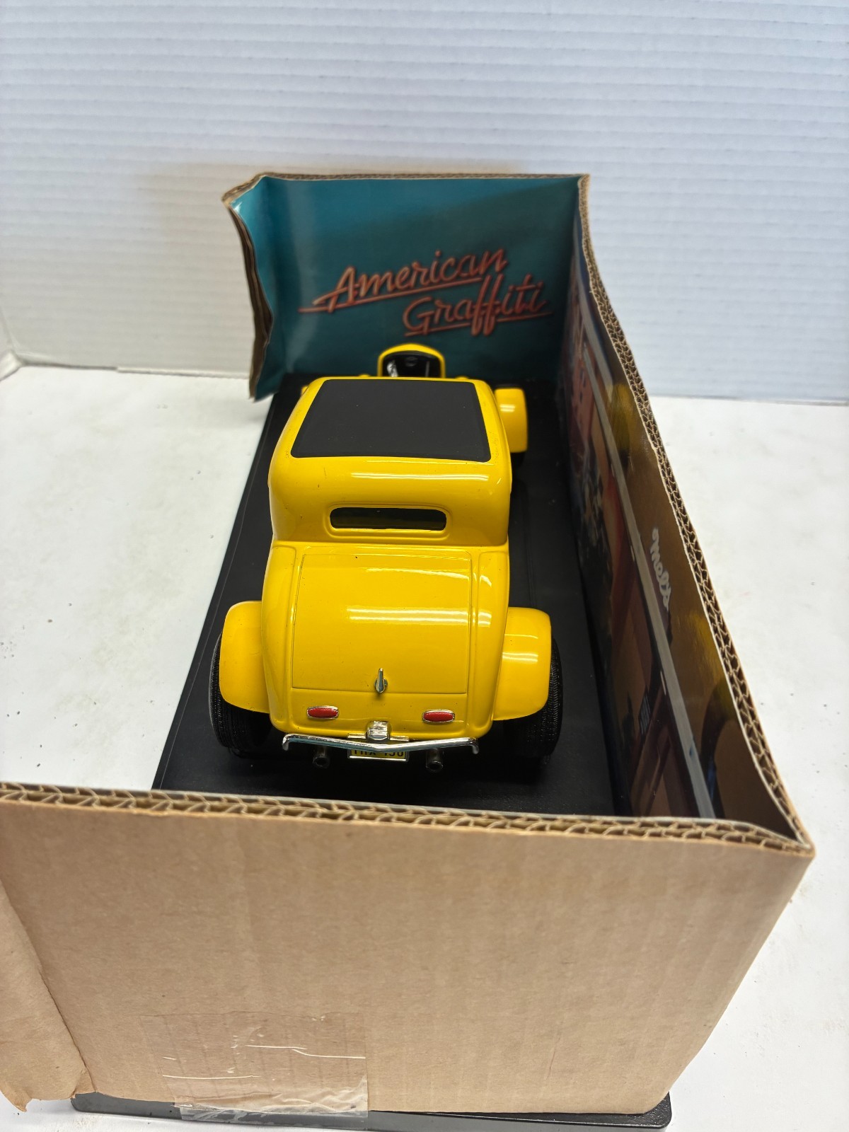 D3 ERTL American Graffiti Die Cast ’32 Ford Deuce Coupe 1:18 Scale Original Box