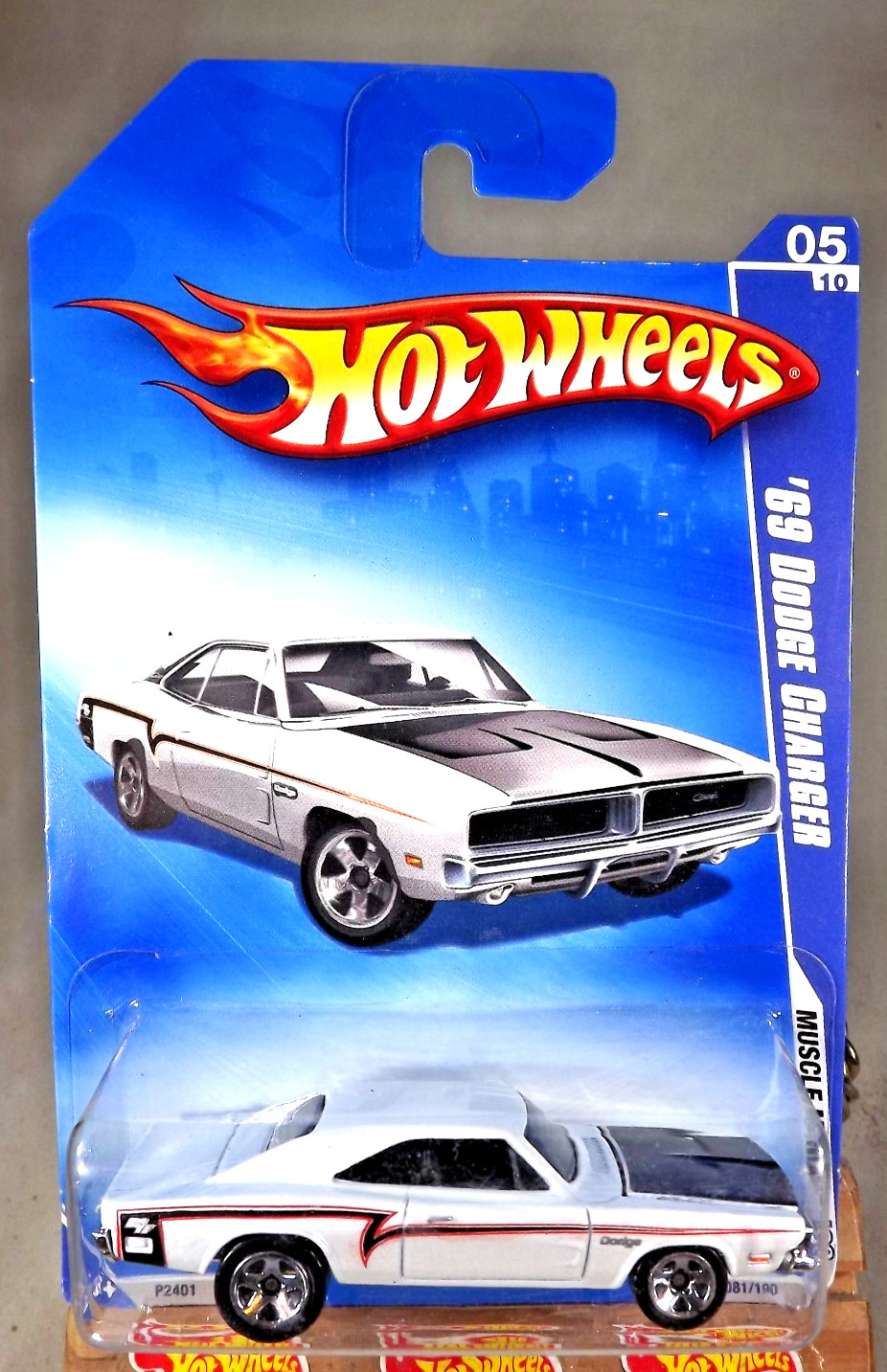 2009 Hot Wheels Kmart #81 Muscle Mania 5/10 ’69 DODGE CHARGER White w/Chrome 5Sp