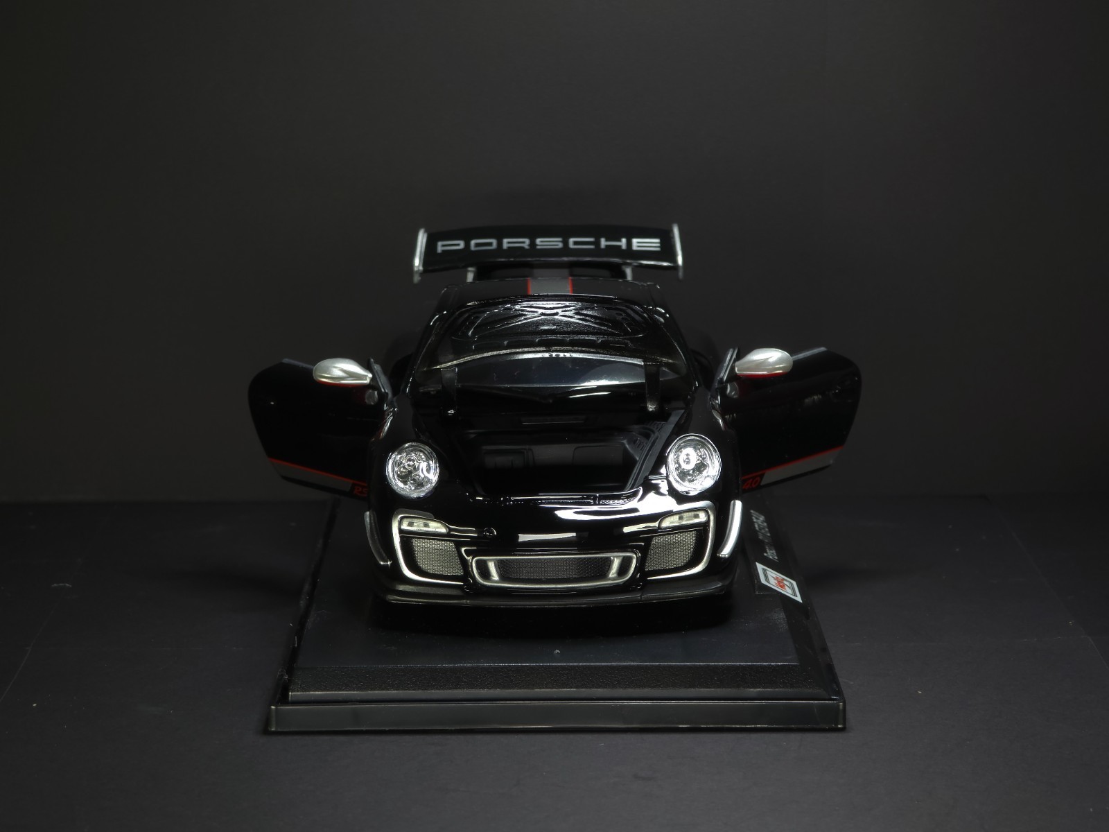 Porshe 911 GT3 RS 4.0 1:18 Maisto Exclusive Style Special Edition – Black