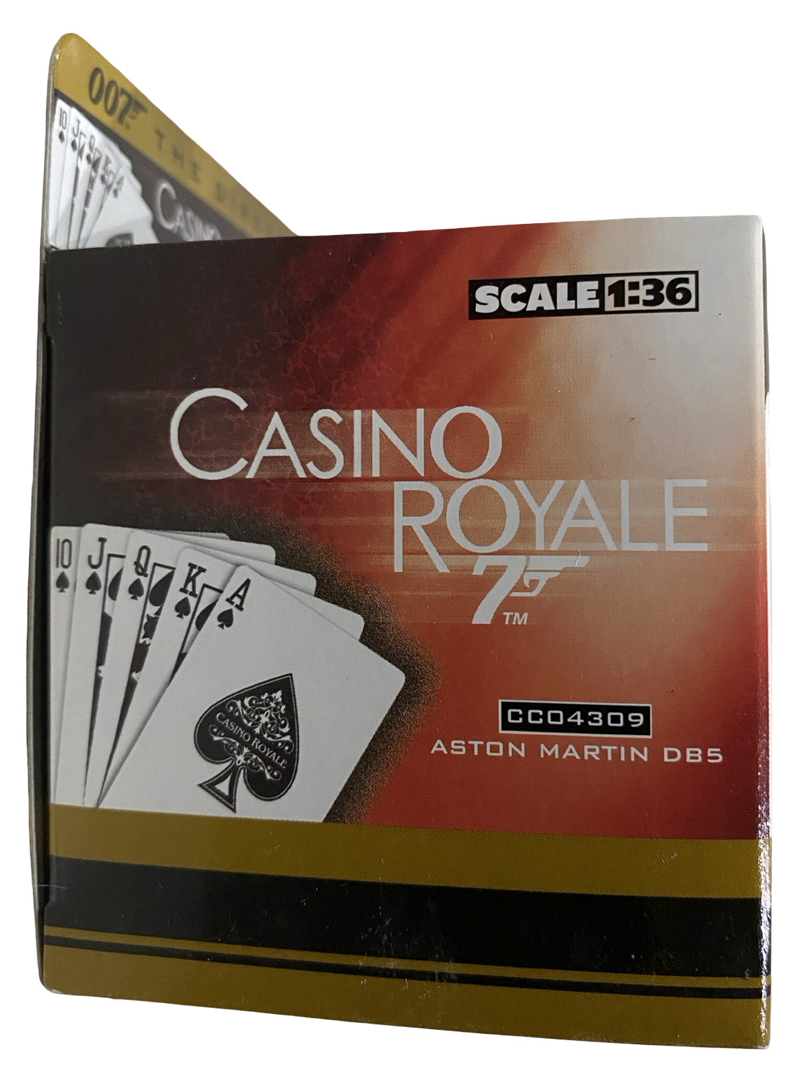 Corgi Aston Martin DB5 James Bond 007 Casino Royale Director Cut 1:36 NEW 2006
