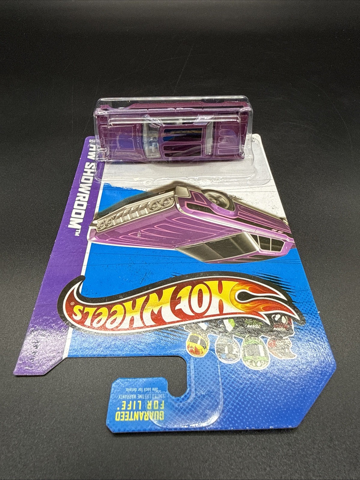 Hot Wheels 2013 HW Showroom ‘64 Lincoln Continental (BE14)