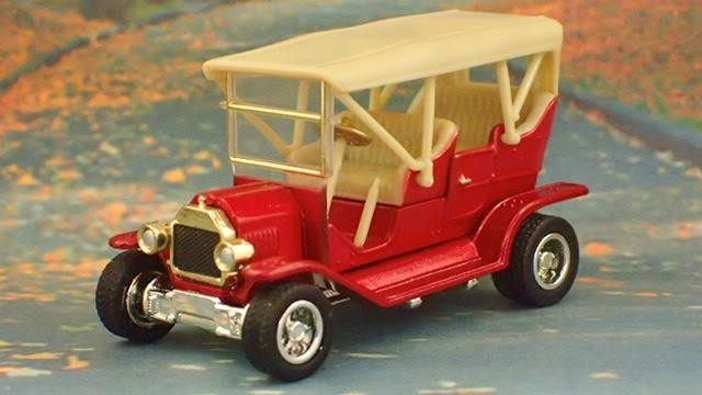 RestoMod 1911 FORD Model-T Phaeton Flathead V8 Hot Rod Coach 1/64 Scale Ltd Ed M