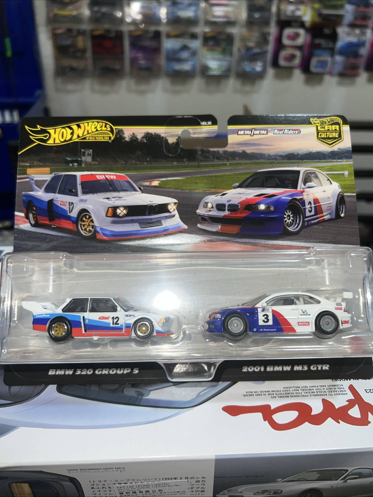 2025 hot wheels premium car culture bmw 320 group 5 & 2001 bmw m3 gtr – 2 pack