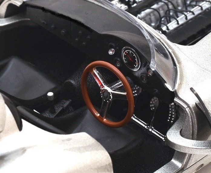 1:18 24 Le Mans Race Car 12 Racing Racer Carousel SLR Metal Diecast Model