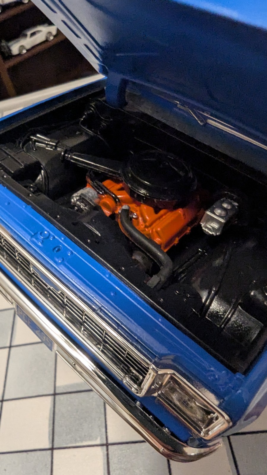 Maisto 1/18 1974 Chevrolet C10 Cheyenne Super Blue