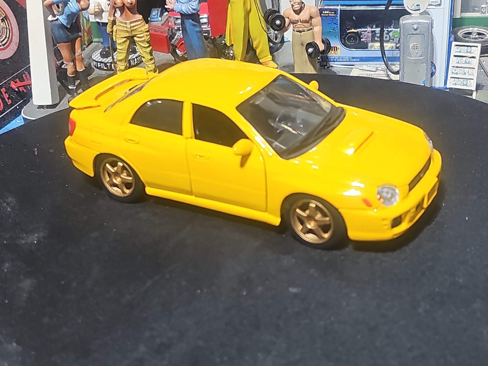 VINTAGE Maisto Subaru Impreza WRX 1/24 Scale YELLOW BEAUTIFUL NICE CAR 🚗