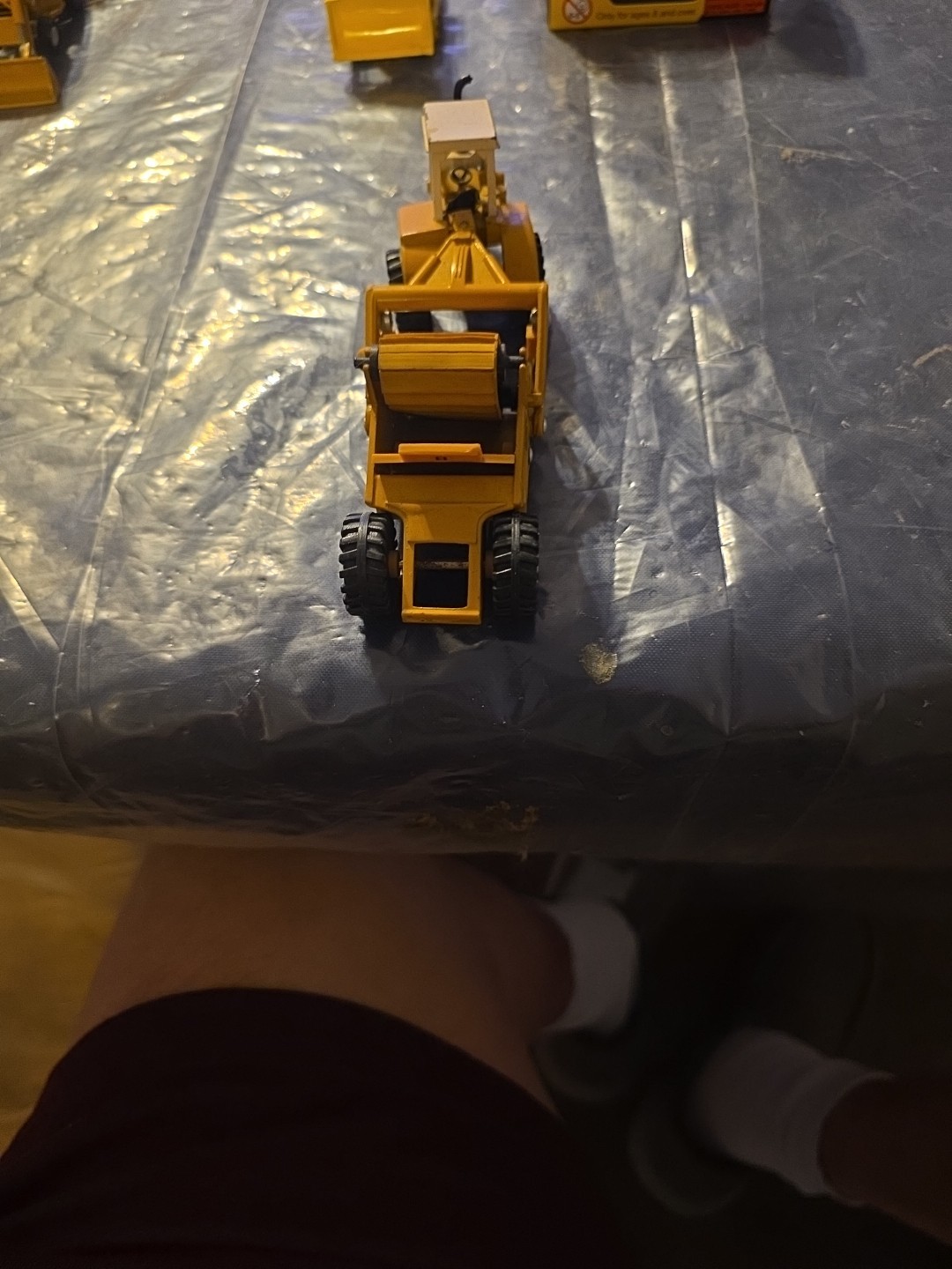 ERTL Lot of 4 Construction Vehicles + A Hot Wheels Bulldozer & Cat Truck Free Sh
