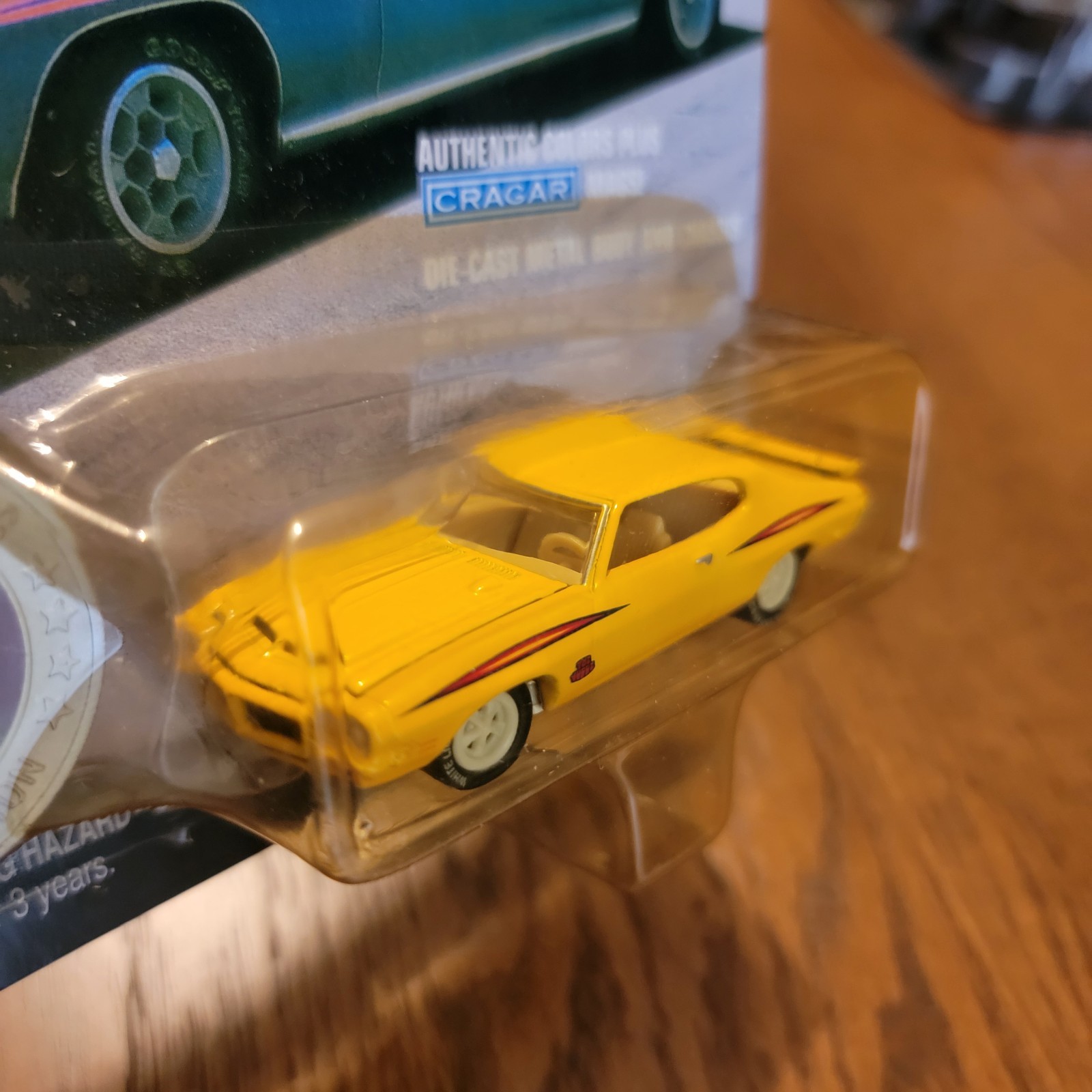 Johnny Lightning 1971 Pontiac GTO Judge White Lightning Chase Muscle Cars USA