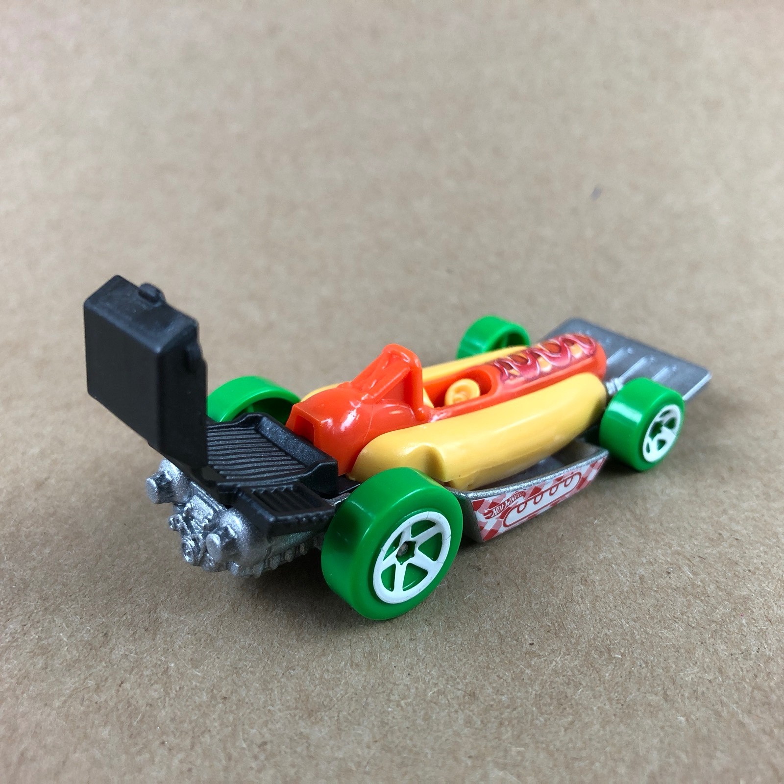 Hot Wheels Street Wiener 88/250 Hot Dog 2024 Lets Race 1:64 Diecast Car Loose
