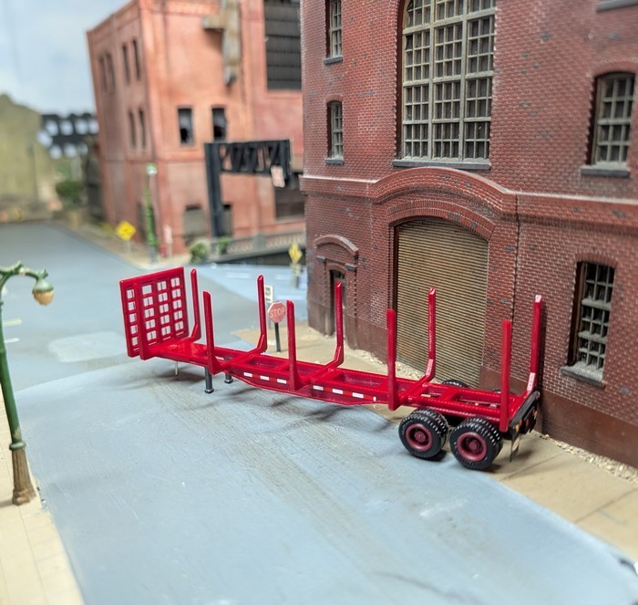1/87 HO Scale Custom Built 42′ Log Trailer. 3D Printed Resin Model.