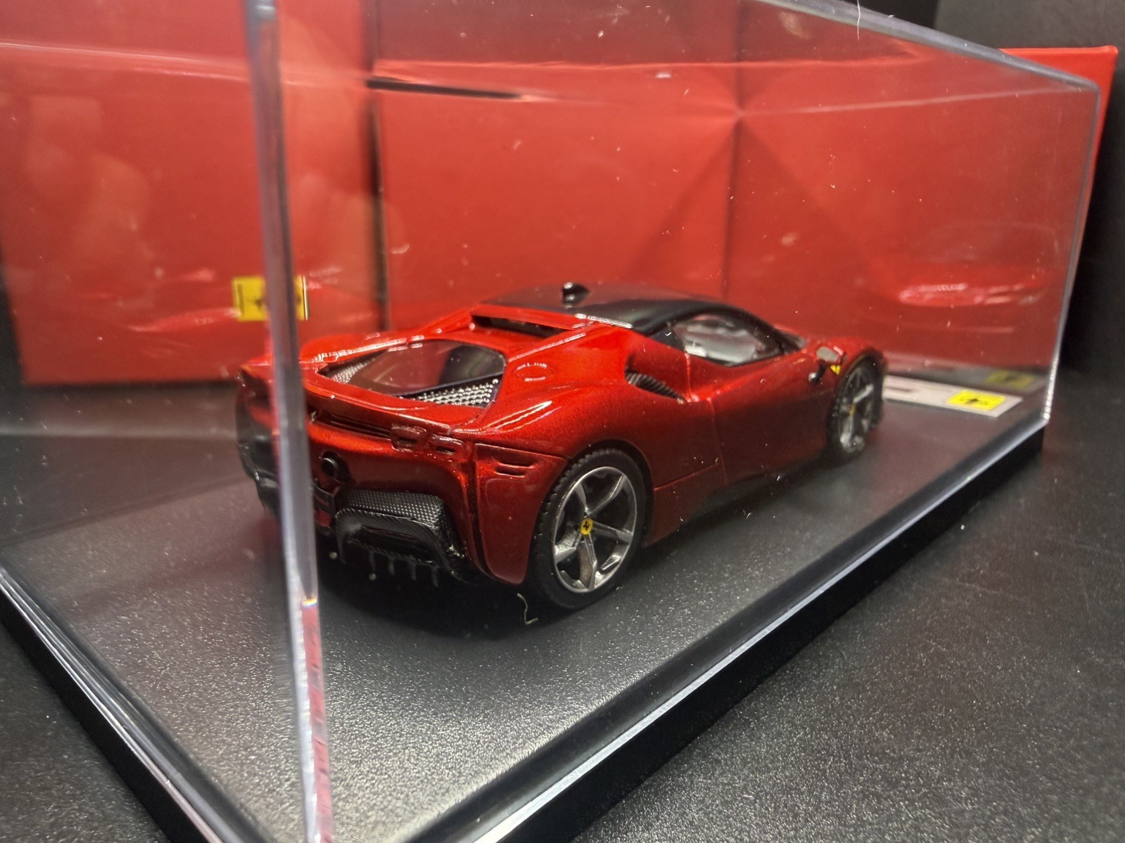 Looksmart LS504K Ferrari SF90 Stradale Rosso Fuoco 1/43 Scale RARE Brand New