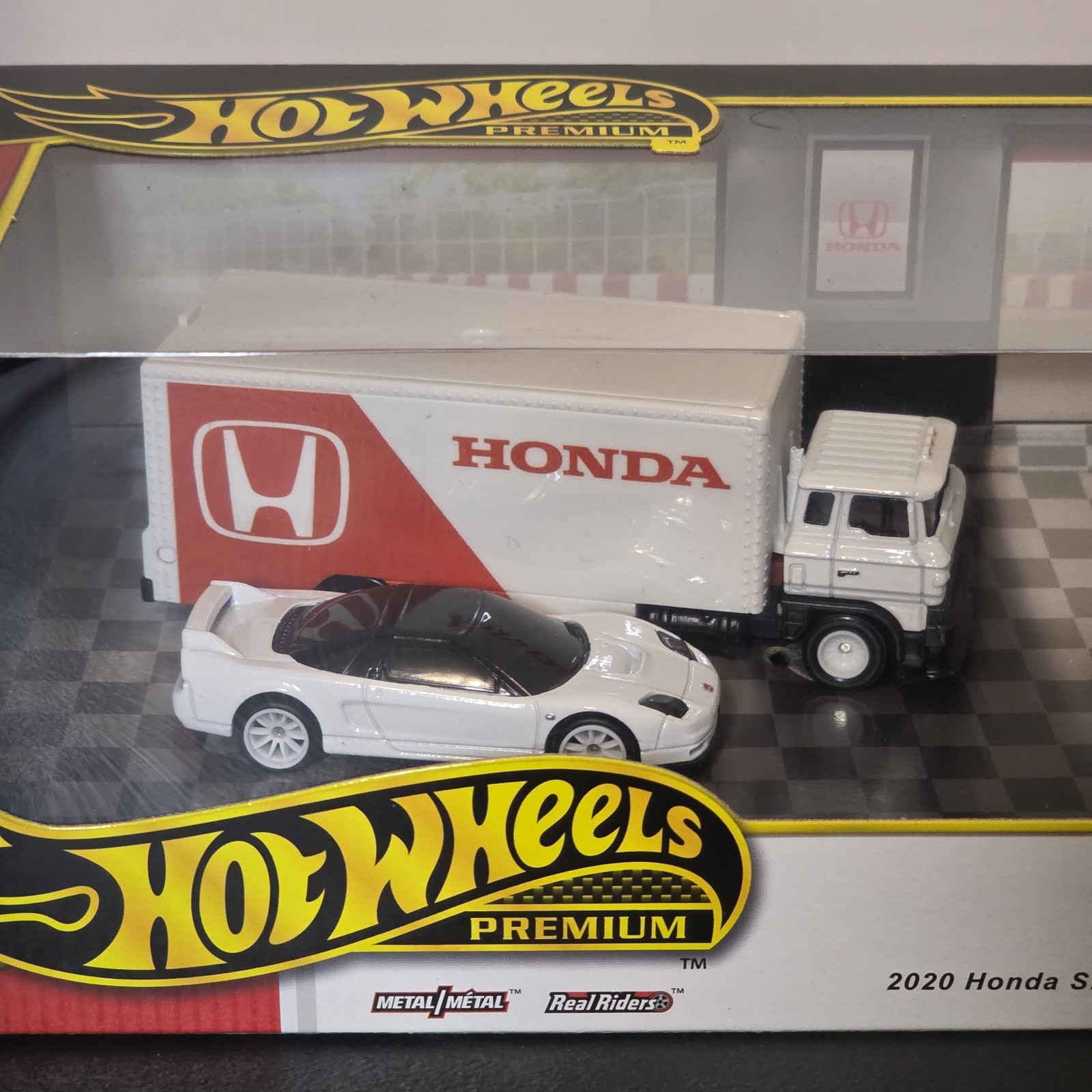 Hot Wheels 2025 Premium Collector Diorama Honda Set Civic Type-R, NSX-R, S2000