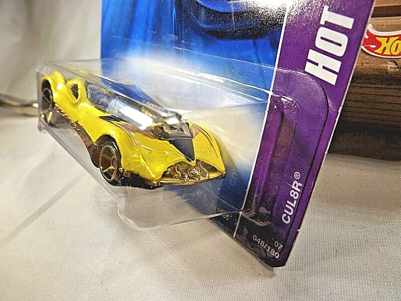 2007 Hot Wheels #48 Hot Wheel Design 4/4 CUL8R Yellow w/Gold OH5 Spoke Variation