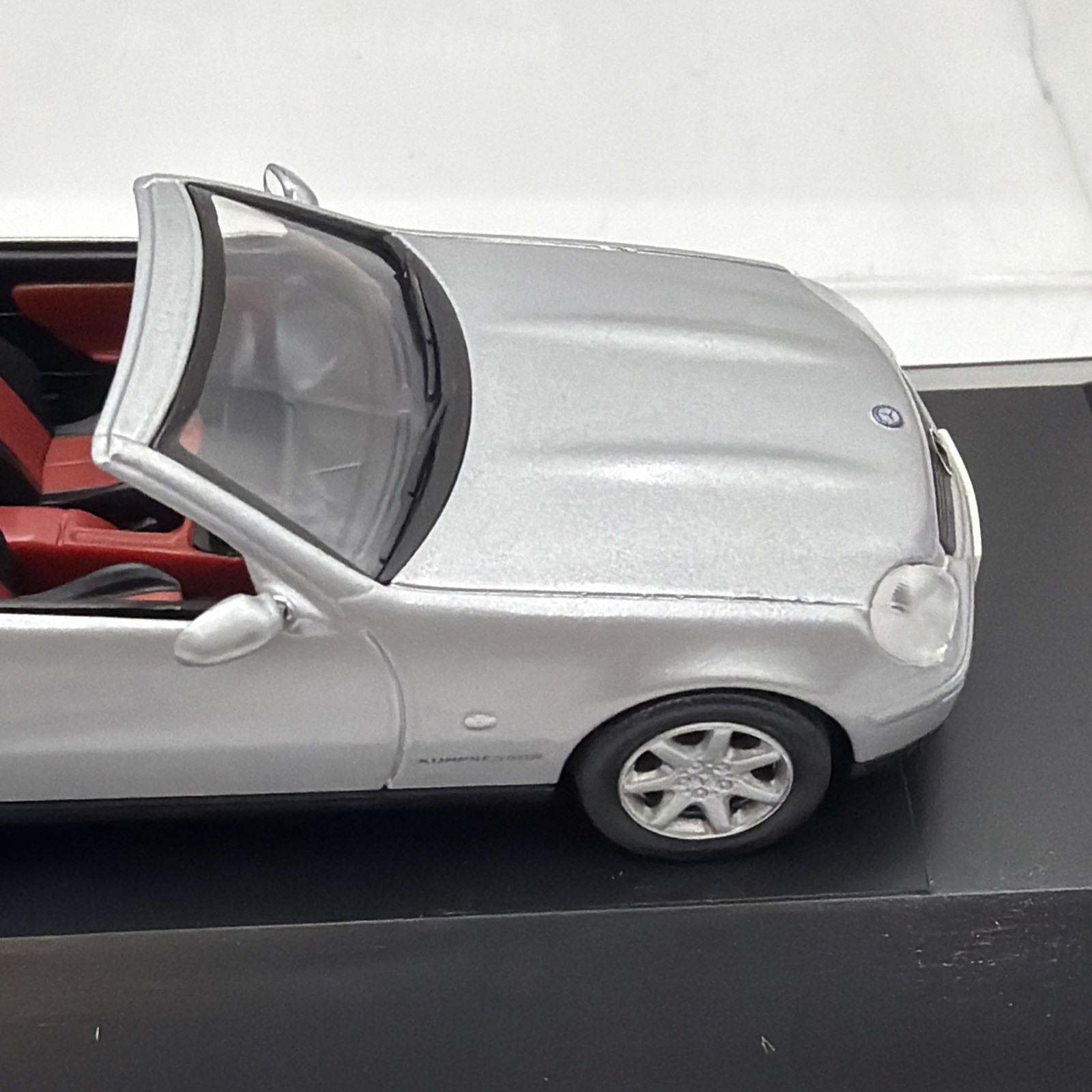 Herpa 1/43 Mercedes Benz SLK 230 Grey. With Hard Top.