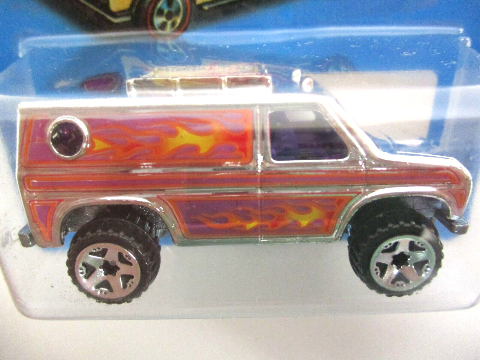 HOT WHEELS – SUPER CHROMES – BAJA BREAKER LIFTED 4X4 FORD VAN – 1/64
