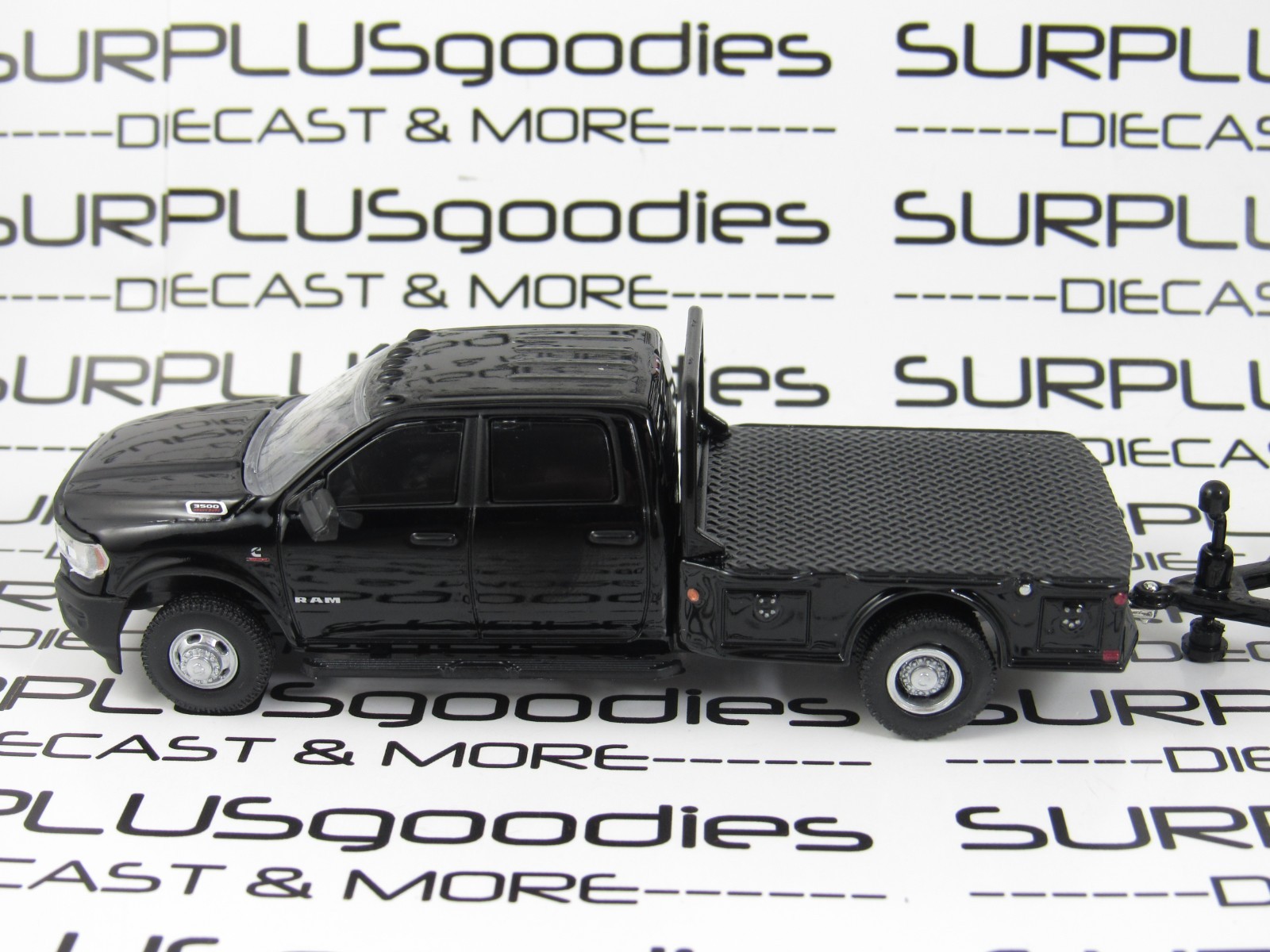 Greenlight Black 2023 DODGE RAM 3500 Flatbed Dually Pickup w/Open Car Trailer
